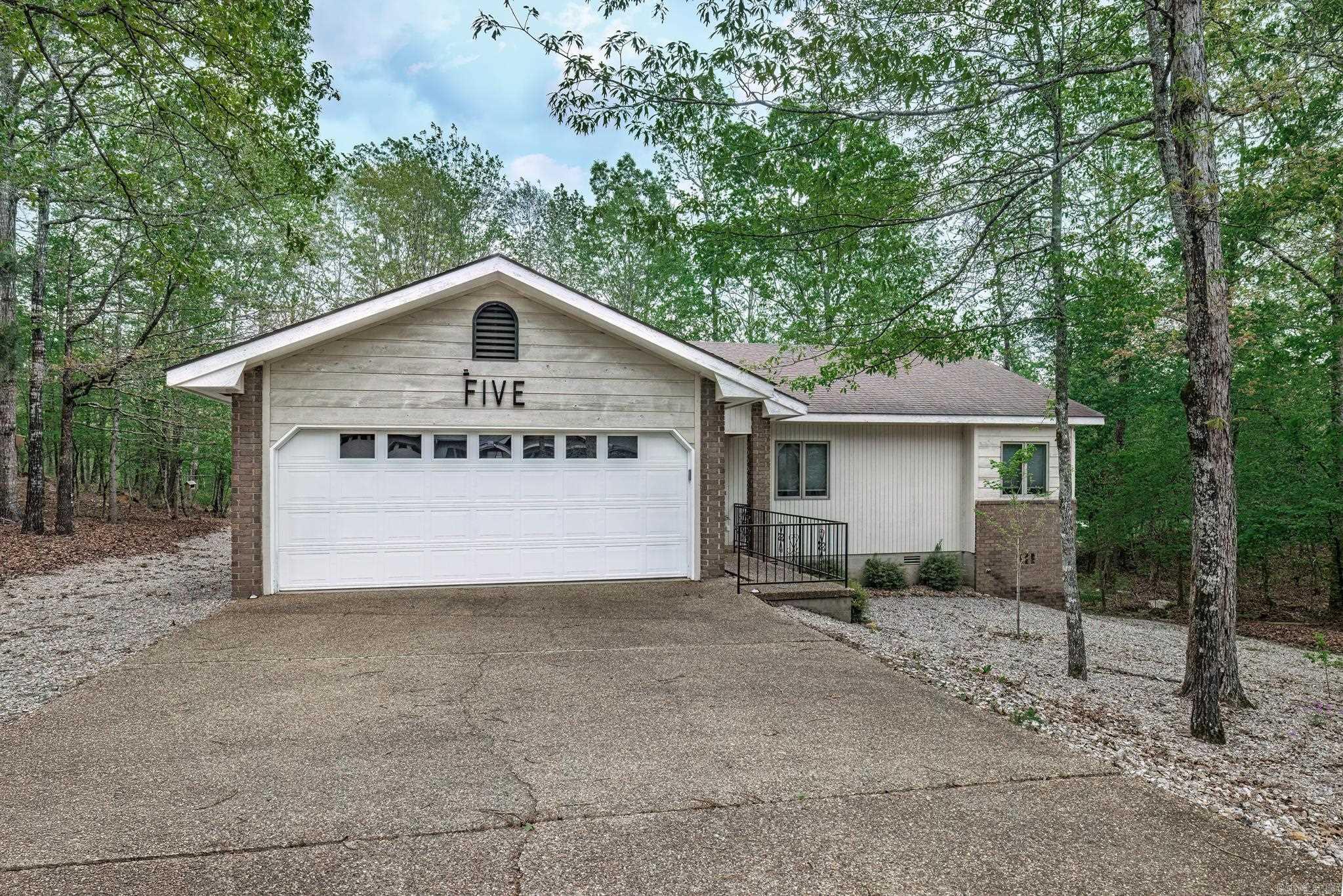 Encantado - Residential