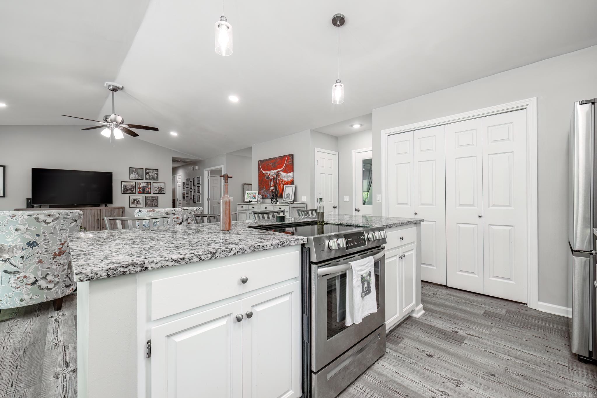 Encantado - Residential