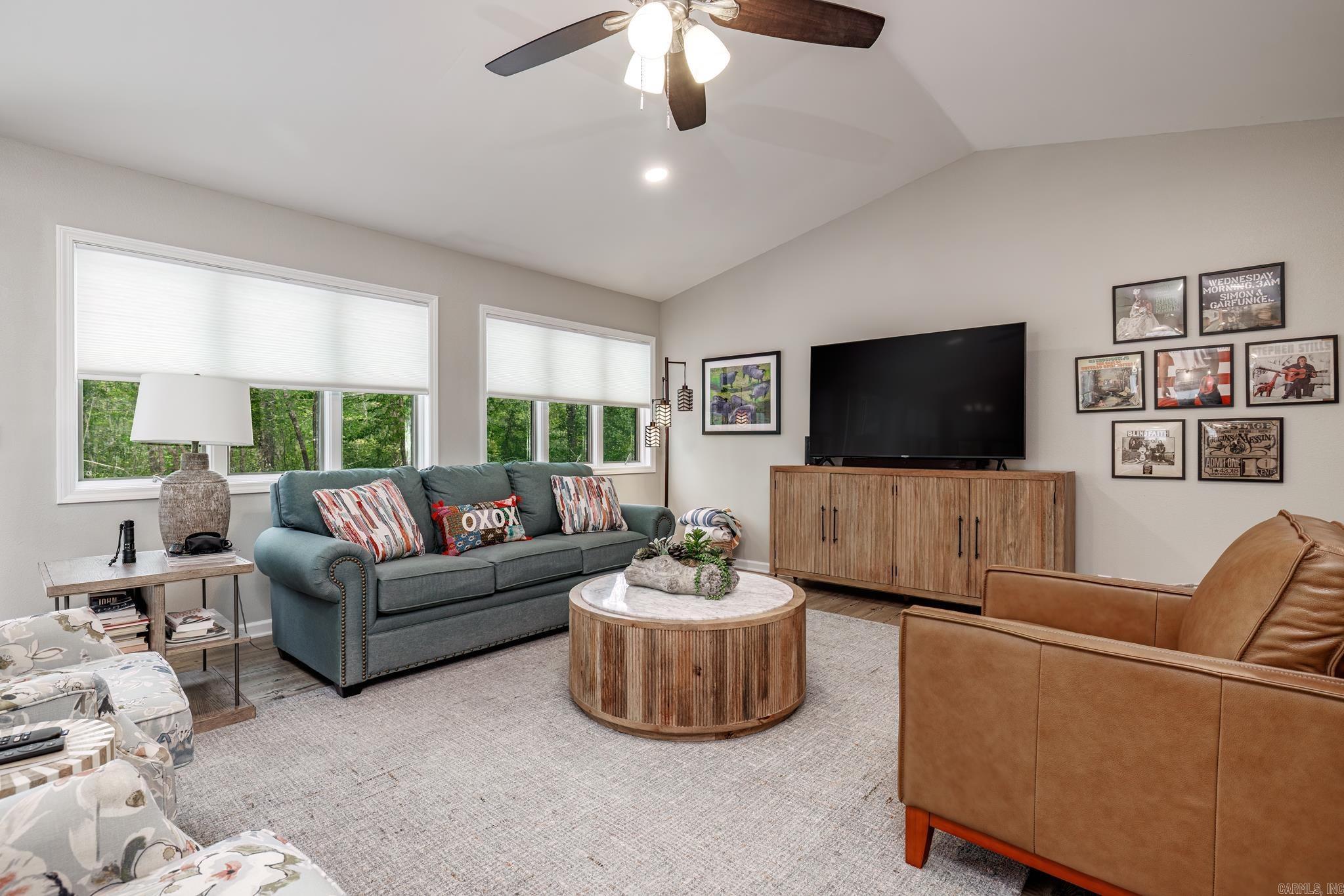 Encantado - Residential