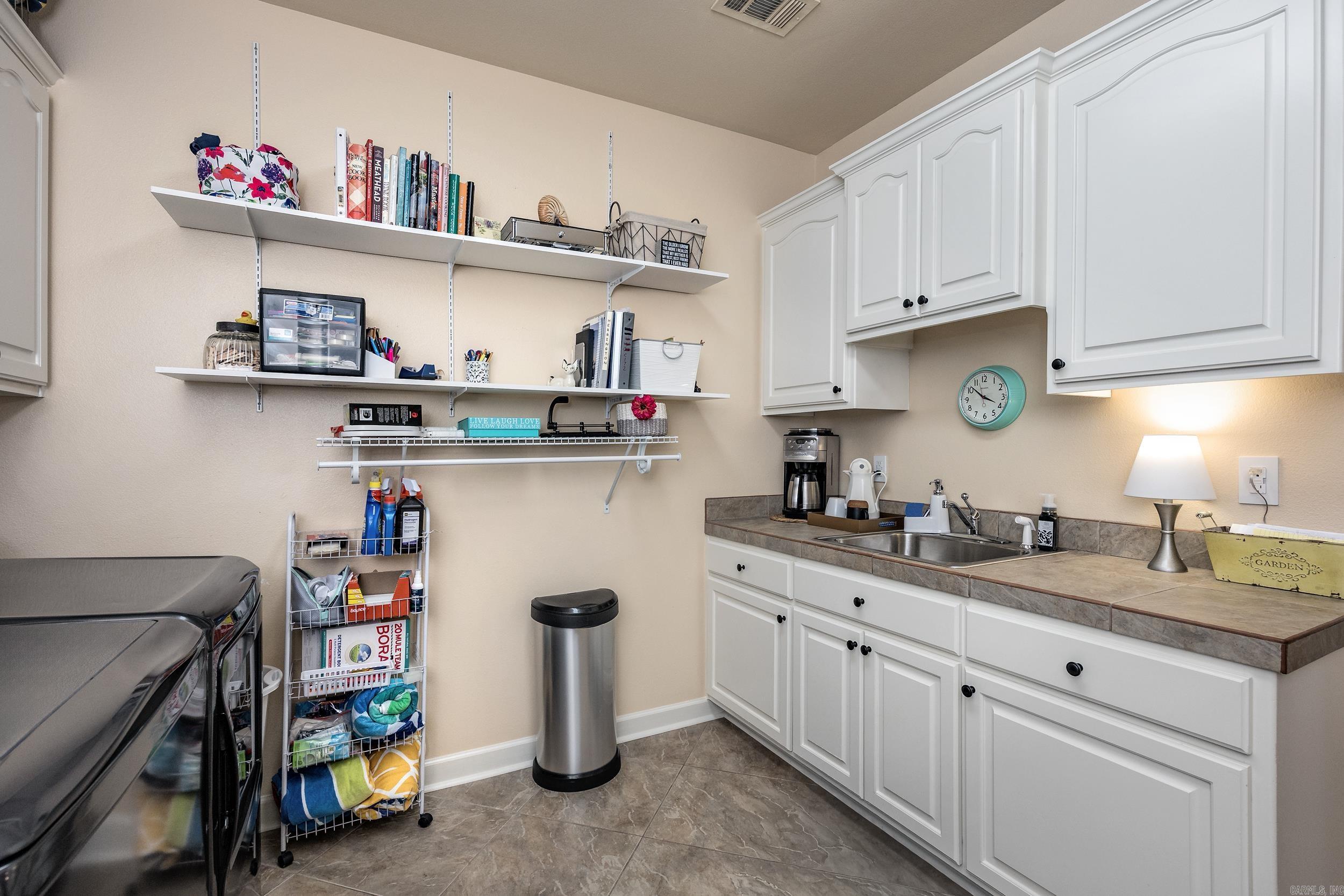 CHENAL VALLEY EPERNAY PLACE - Residential