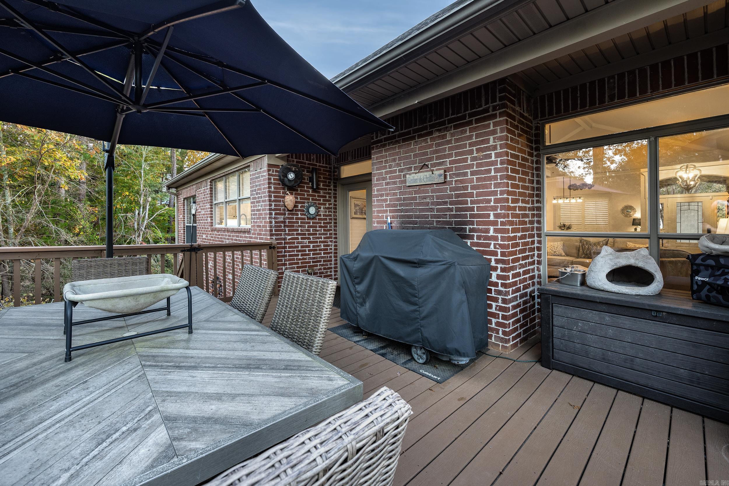 CHENAL VALLEY EPERNAY PLACE - Residential