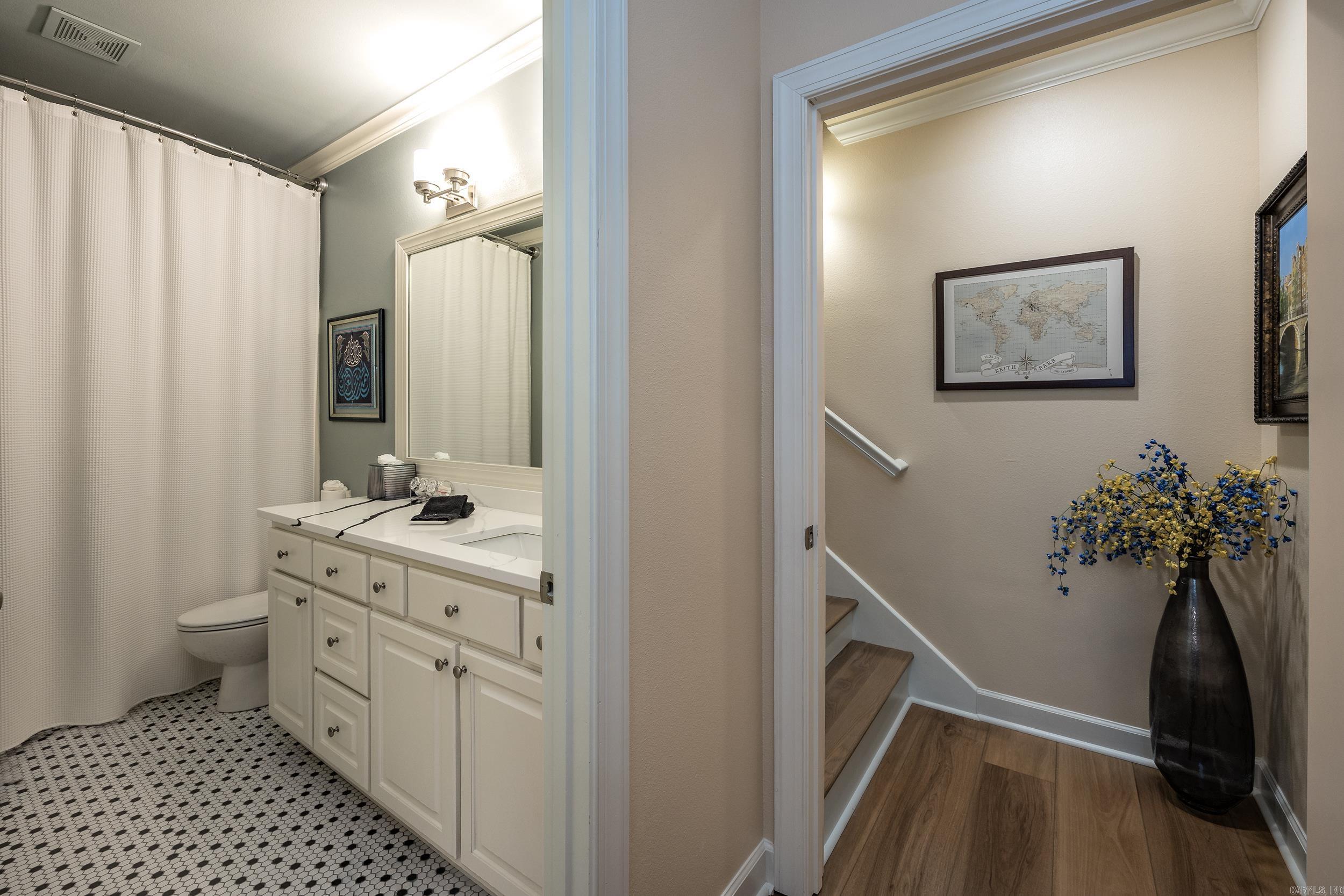 CHENAL VALLEY EPERNAY PLACE - Residential