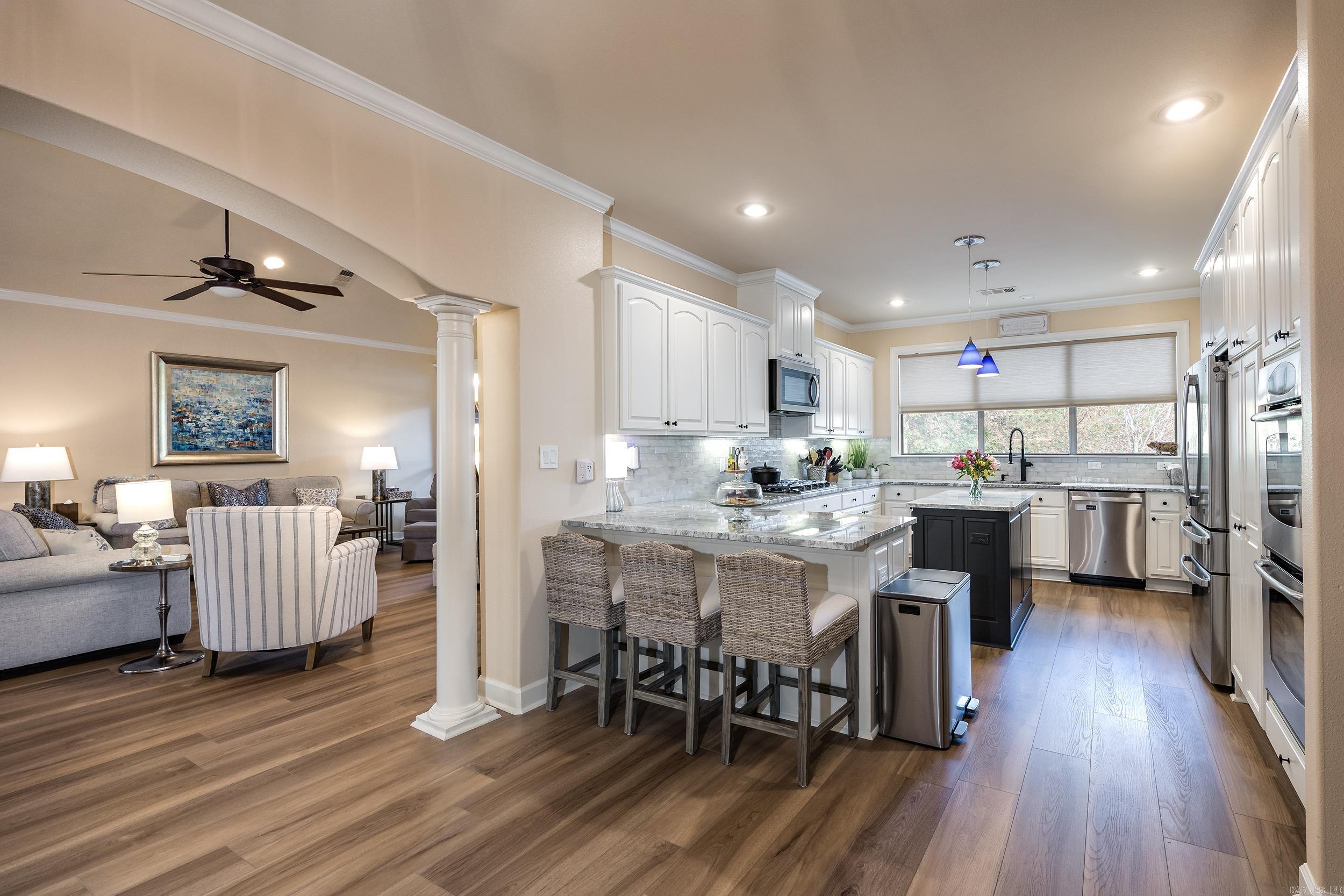 CHENAL VALLEY EPERNAY PLACE - Residential