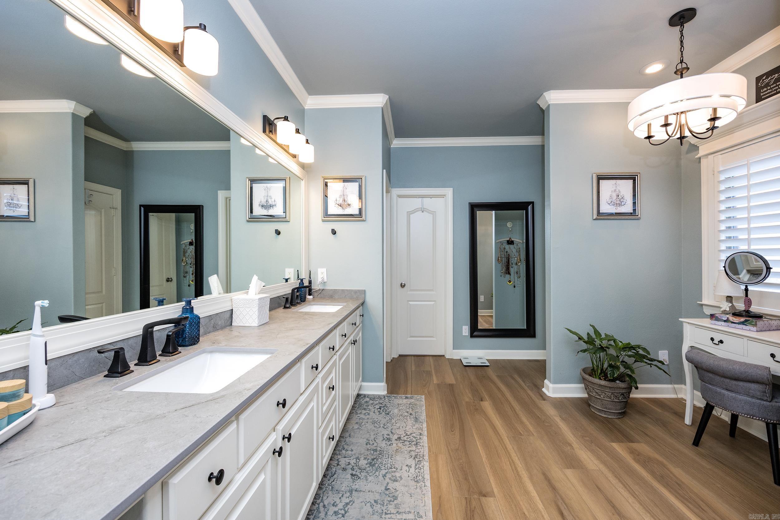 CHENAL VALLEY EPERNAY PLACE - Residential