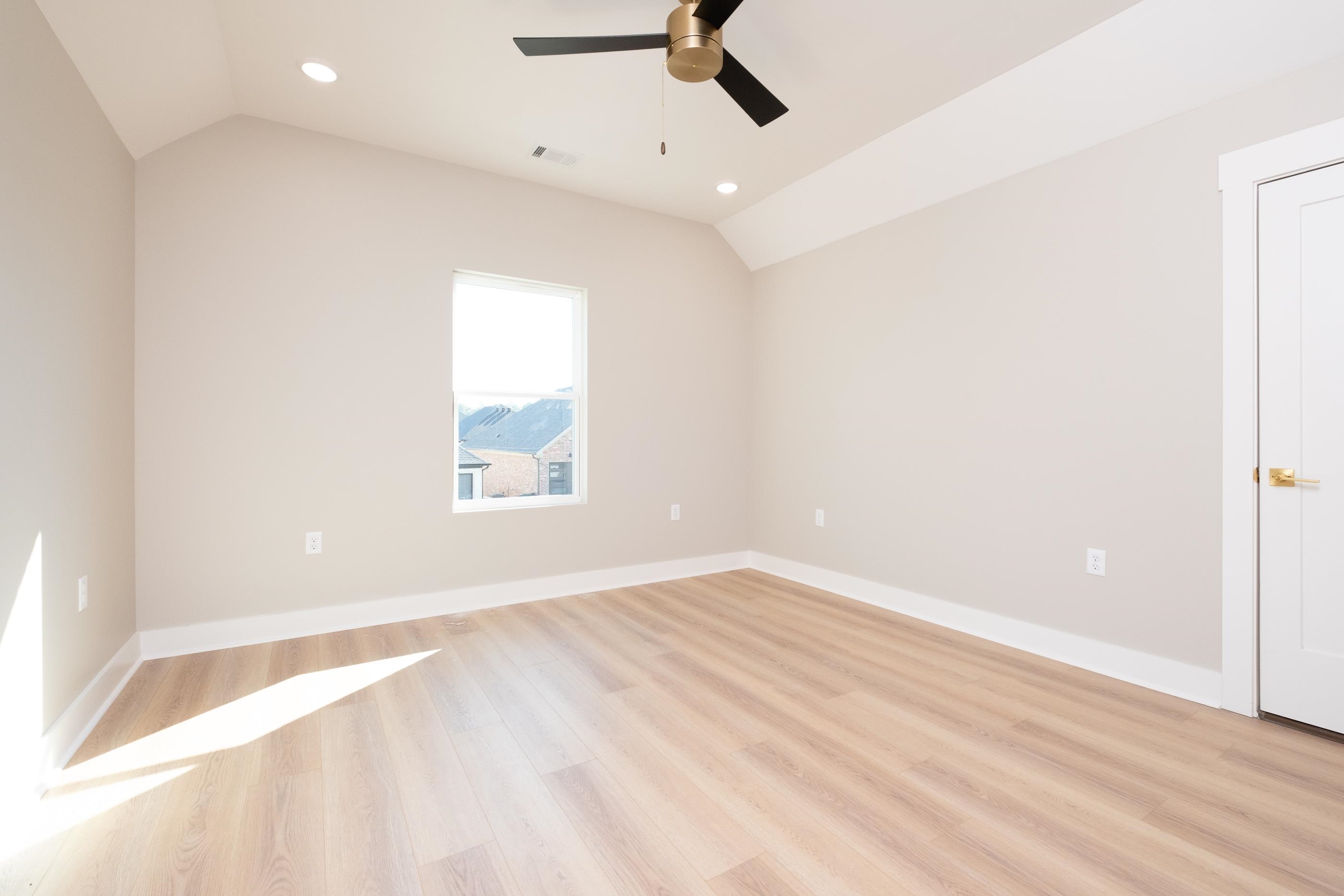 FLETCHER VALLEY "FLETCHER RIDGE" - Residential