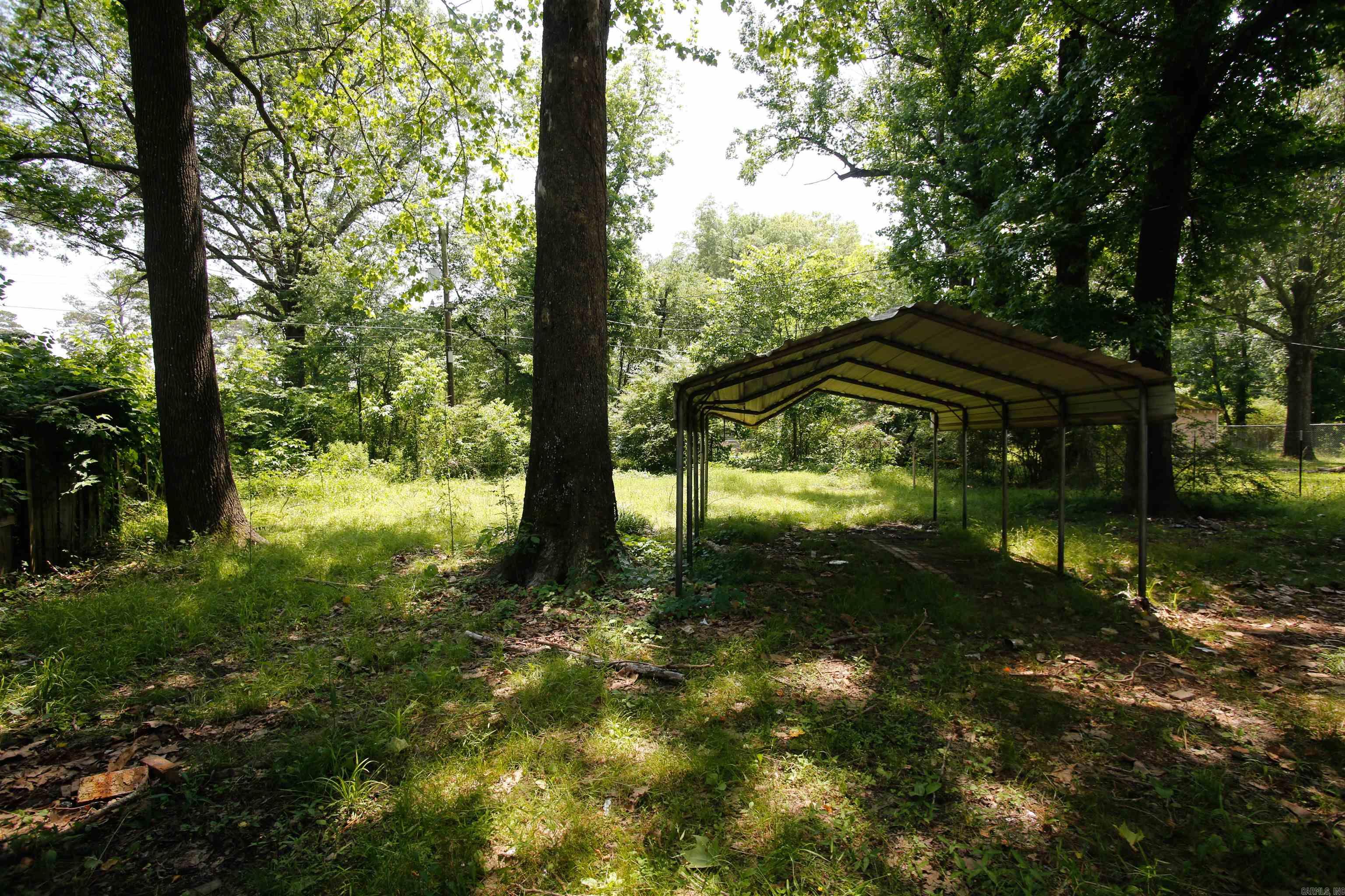 AUSTIN & TAYLOR ADDITION - Residential