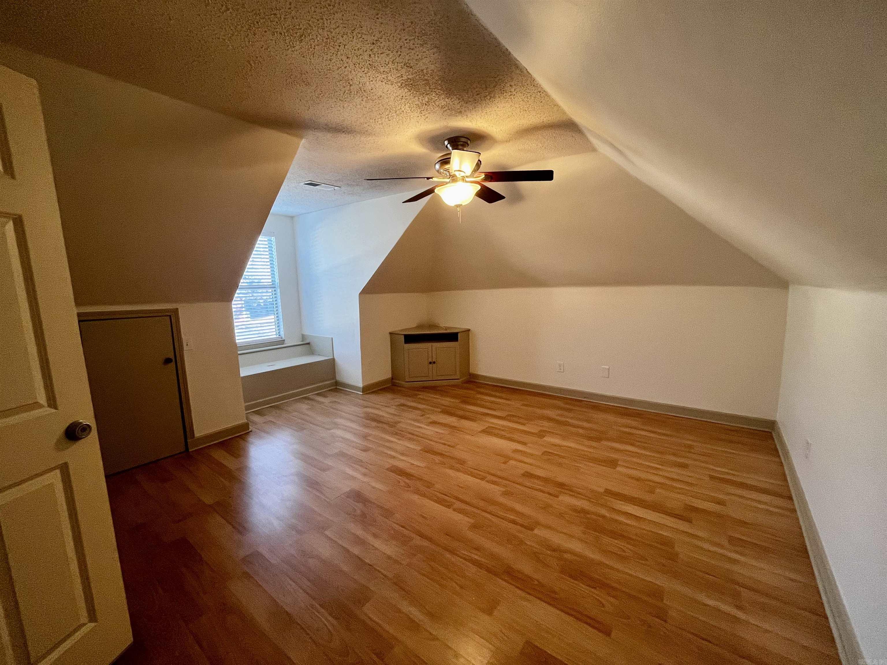 Garrett Glen - Residential