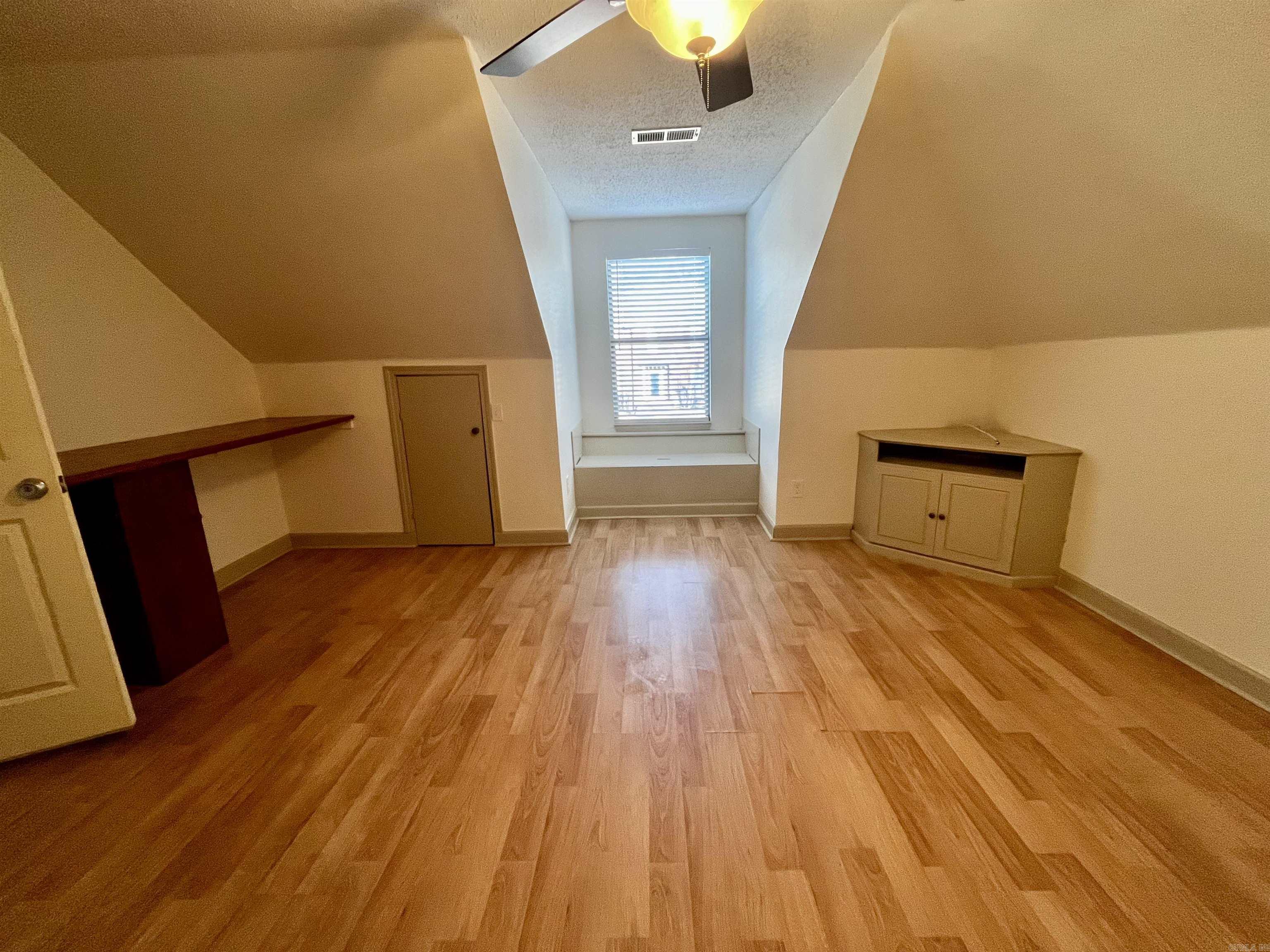 Garrett Glen - Residential