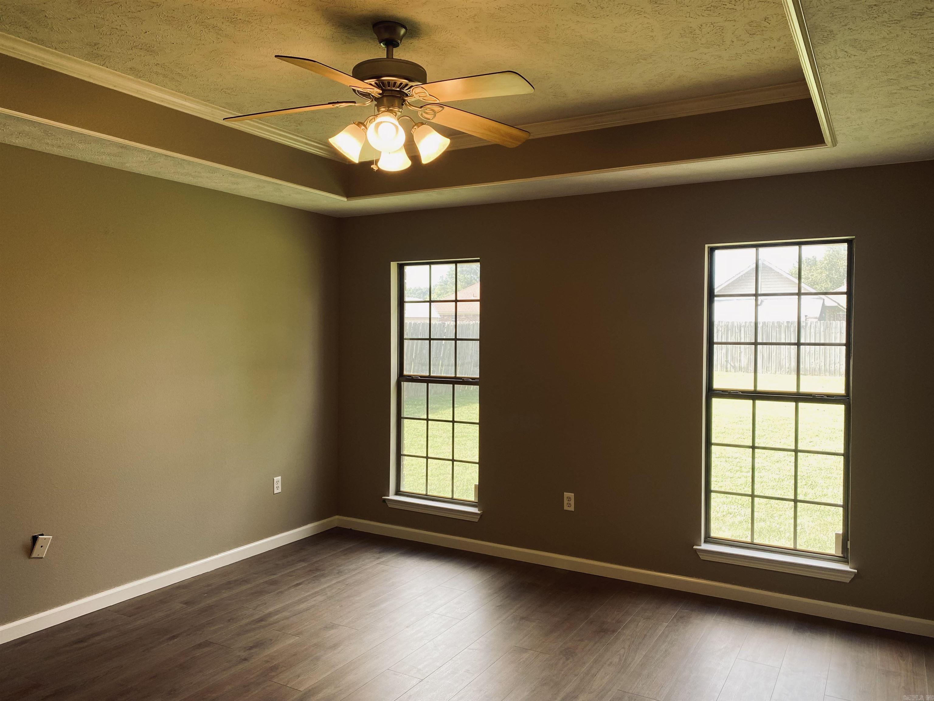 DOVE CREEK - Residential