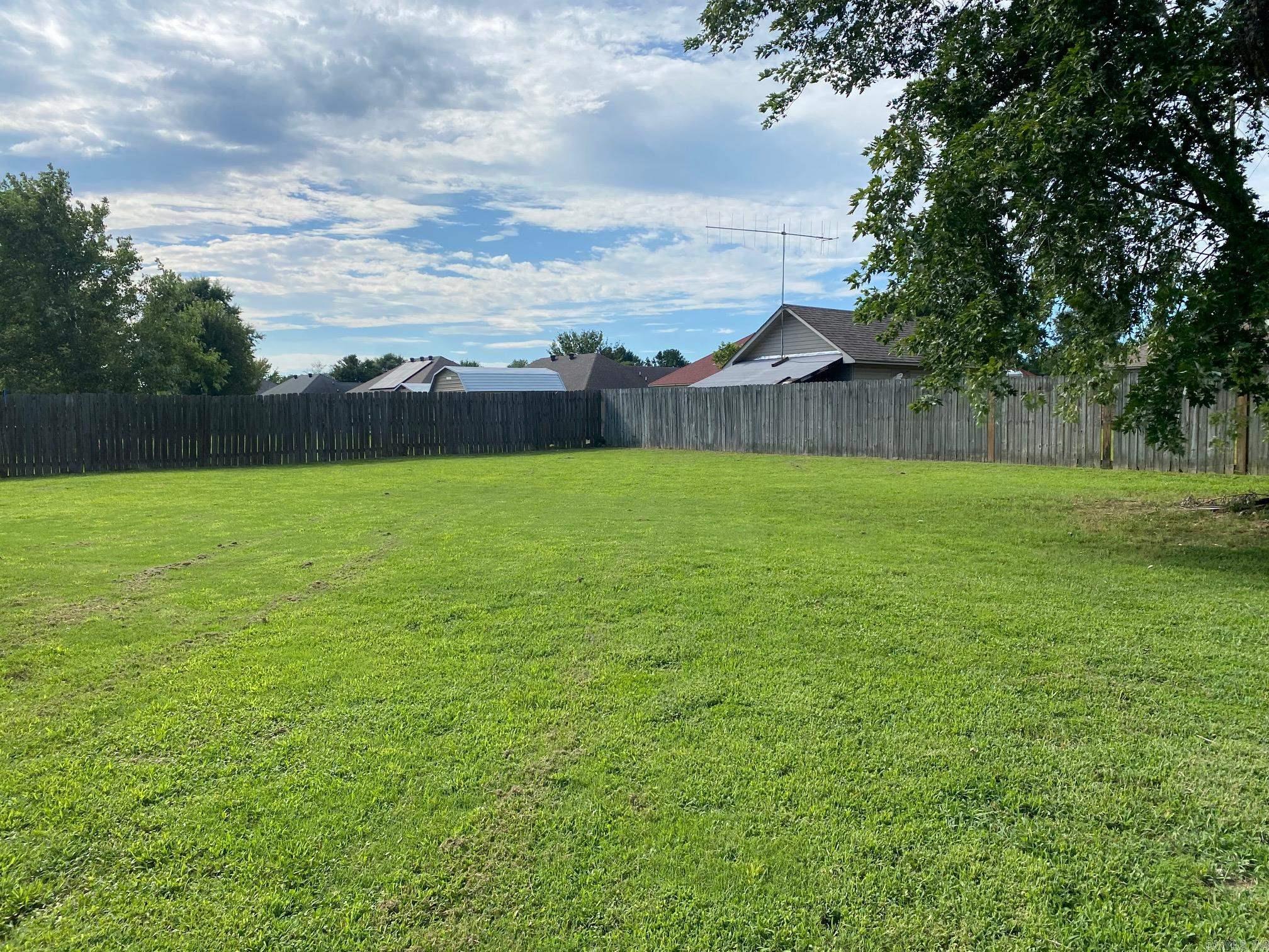 DOVE CREEK - Residential