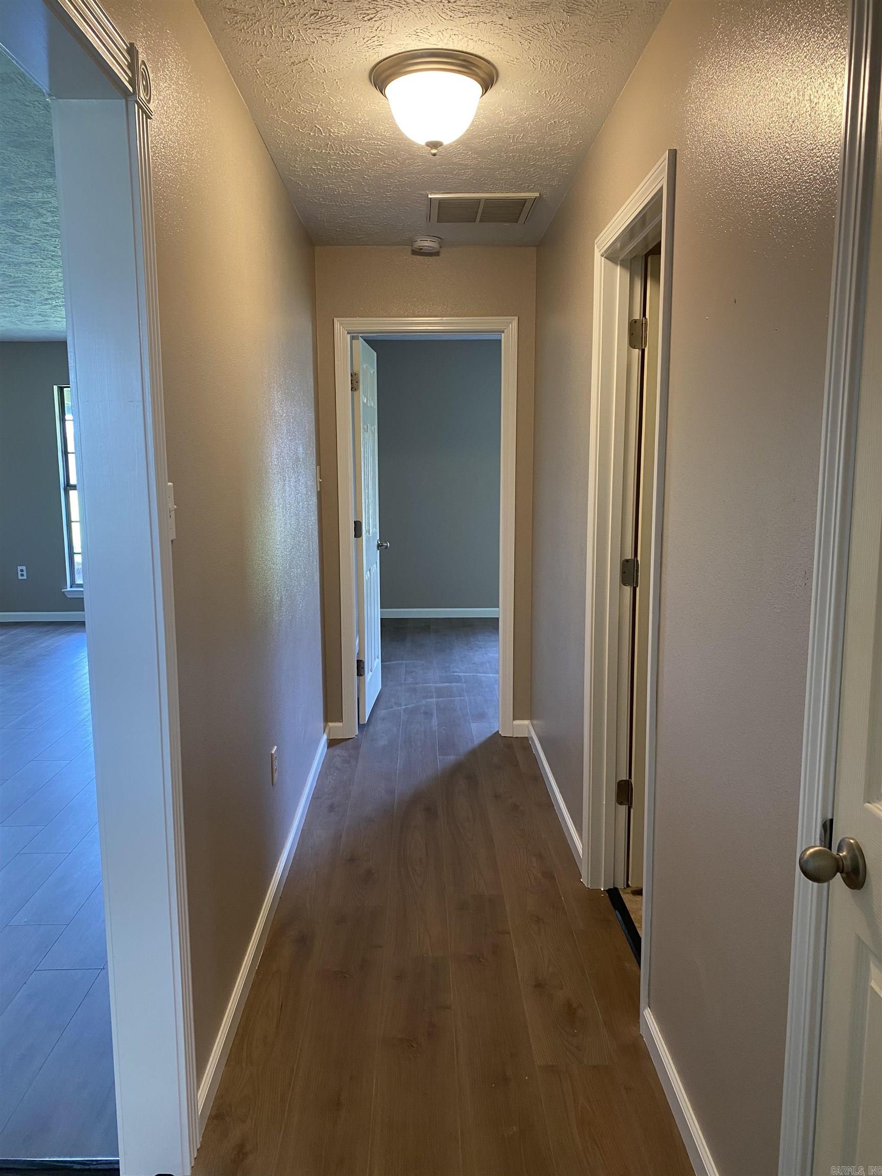 DOVE CREEK - Residential