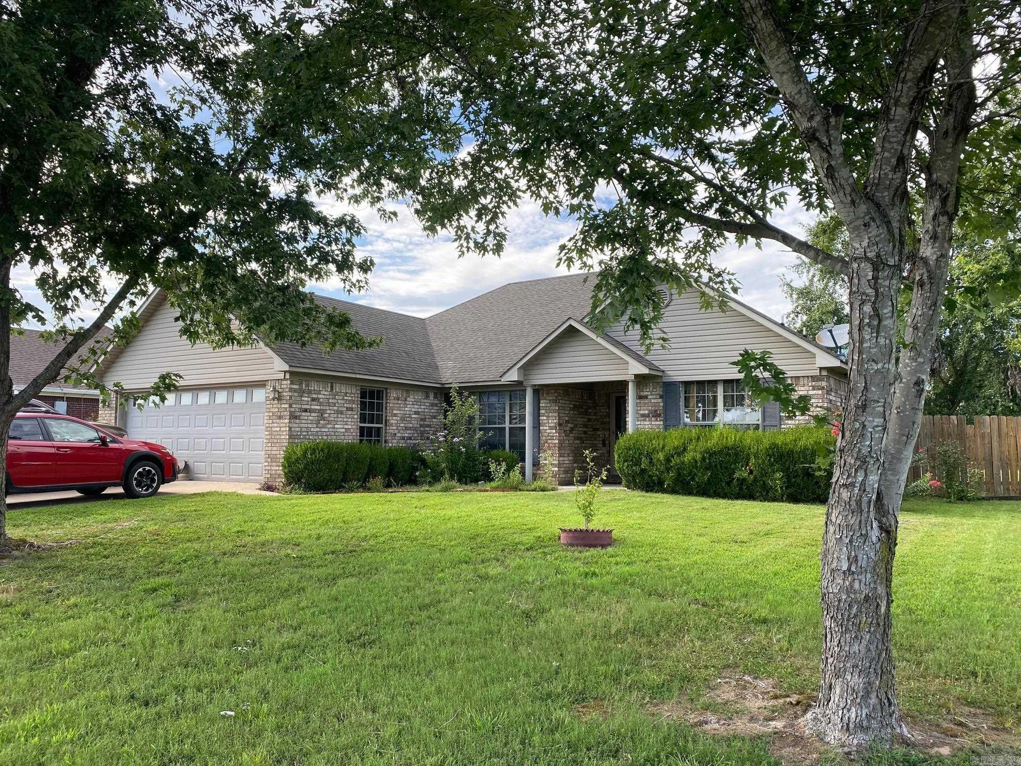 DOVE CREEK - Residential