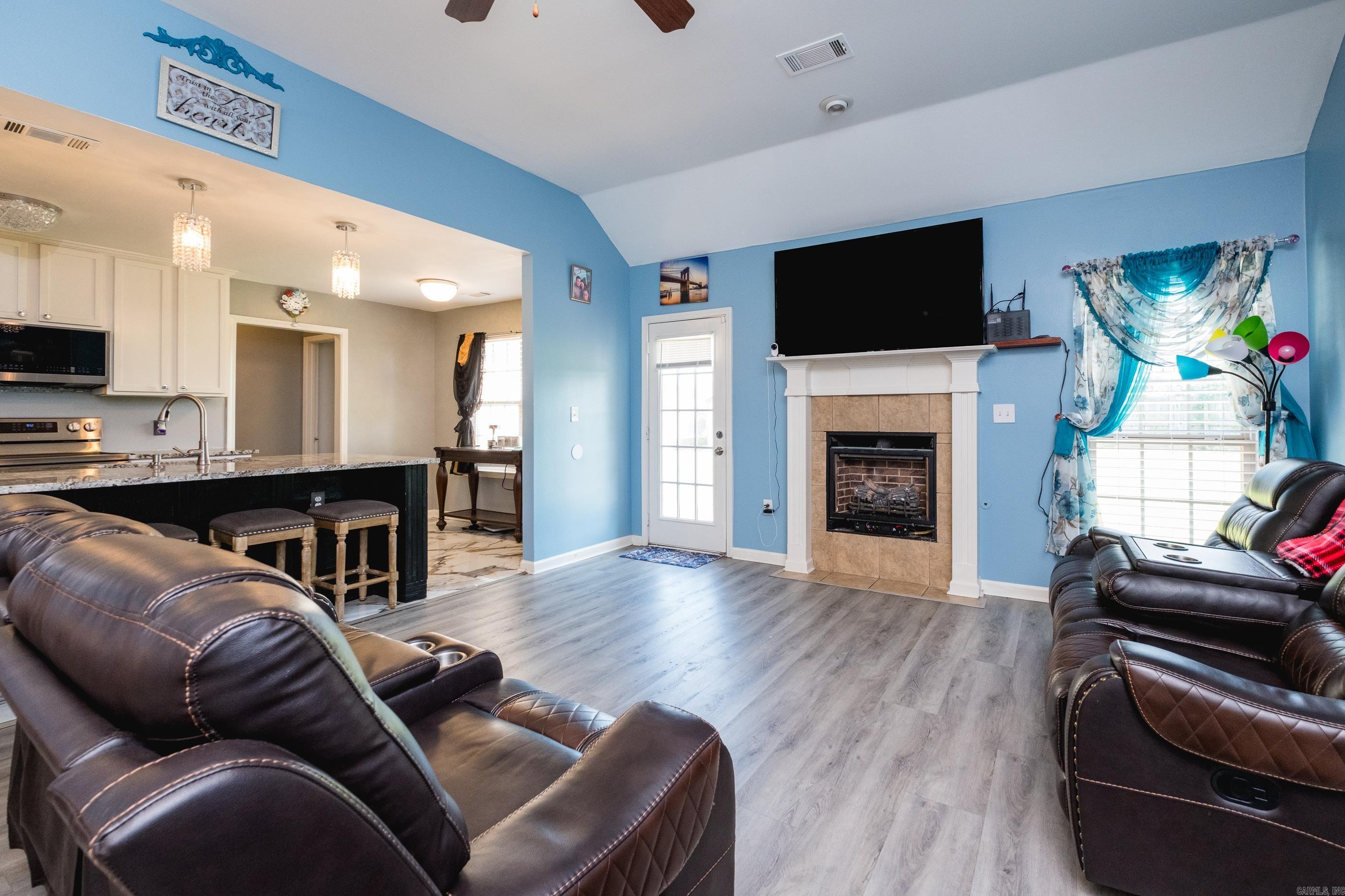 STONE LINKS ADDN - Residential