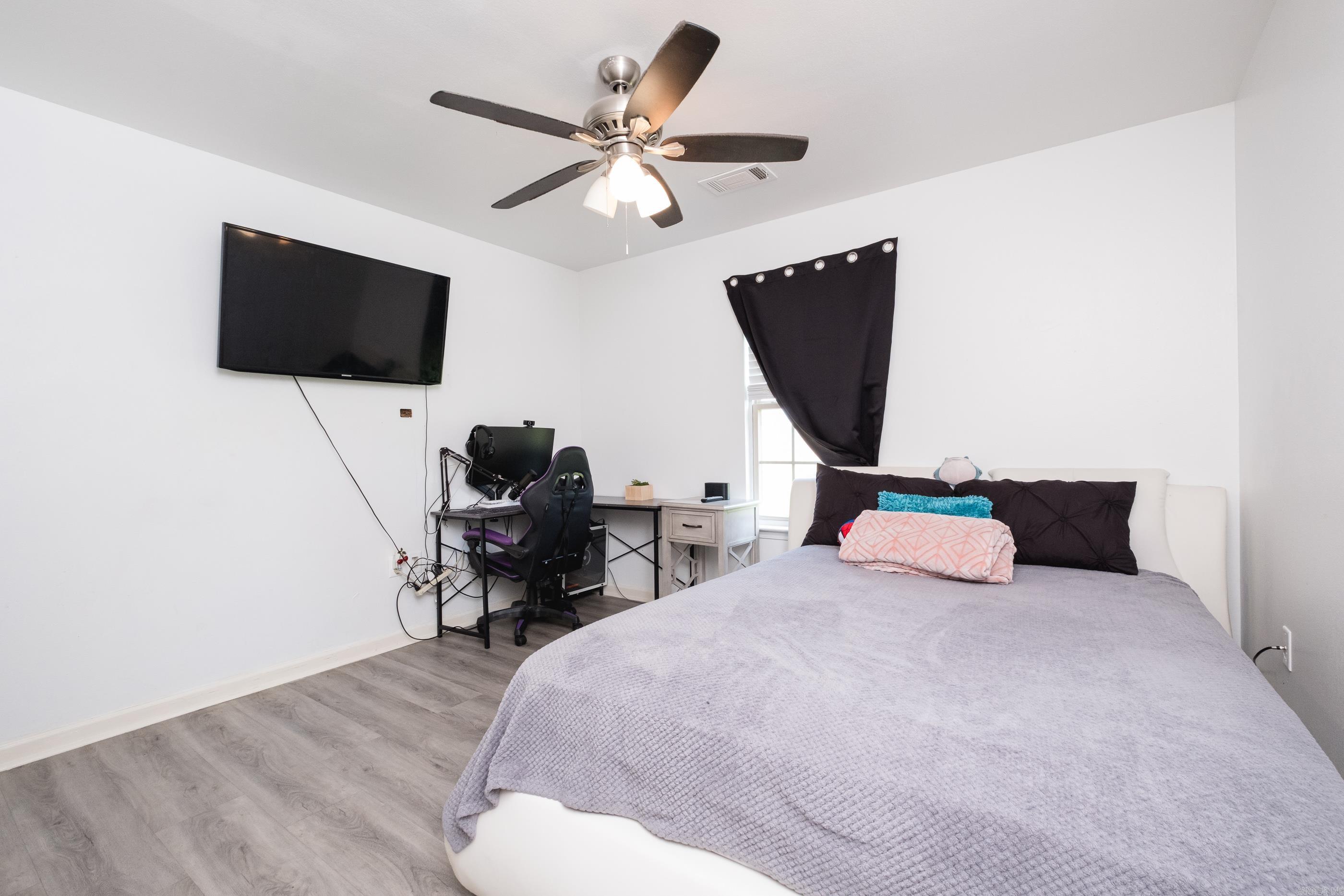 STONE LINKS ADDN - Residential