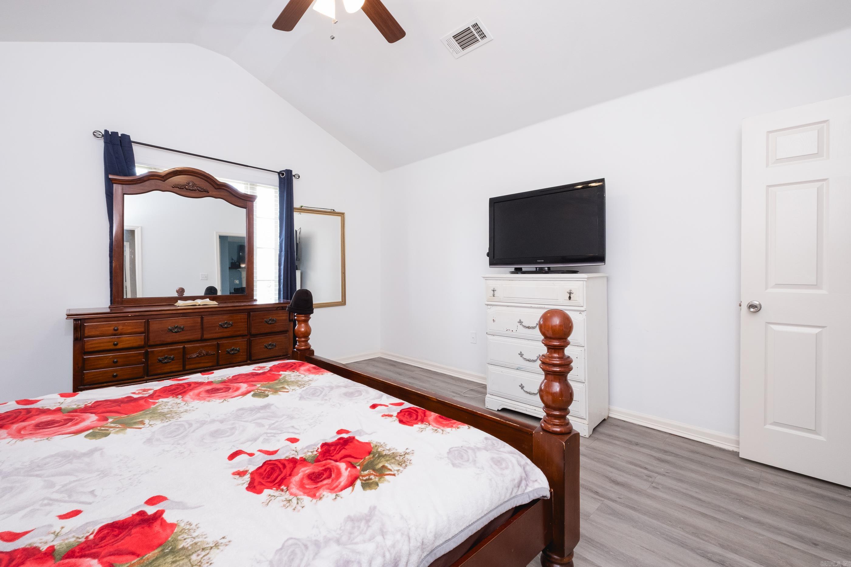 STONE LINKS ADDN - Residential