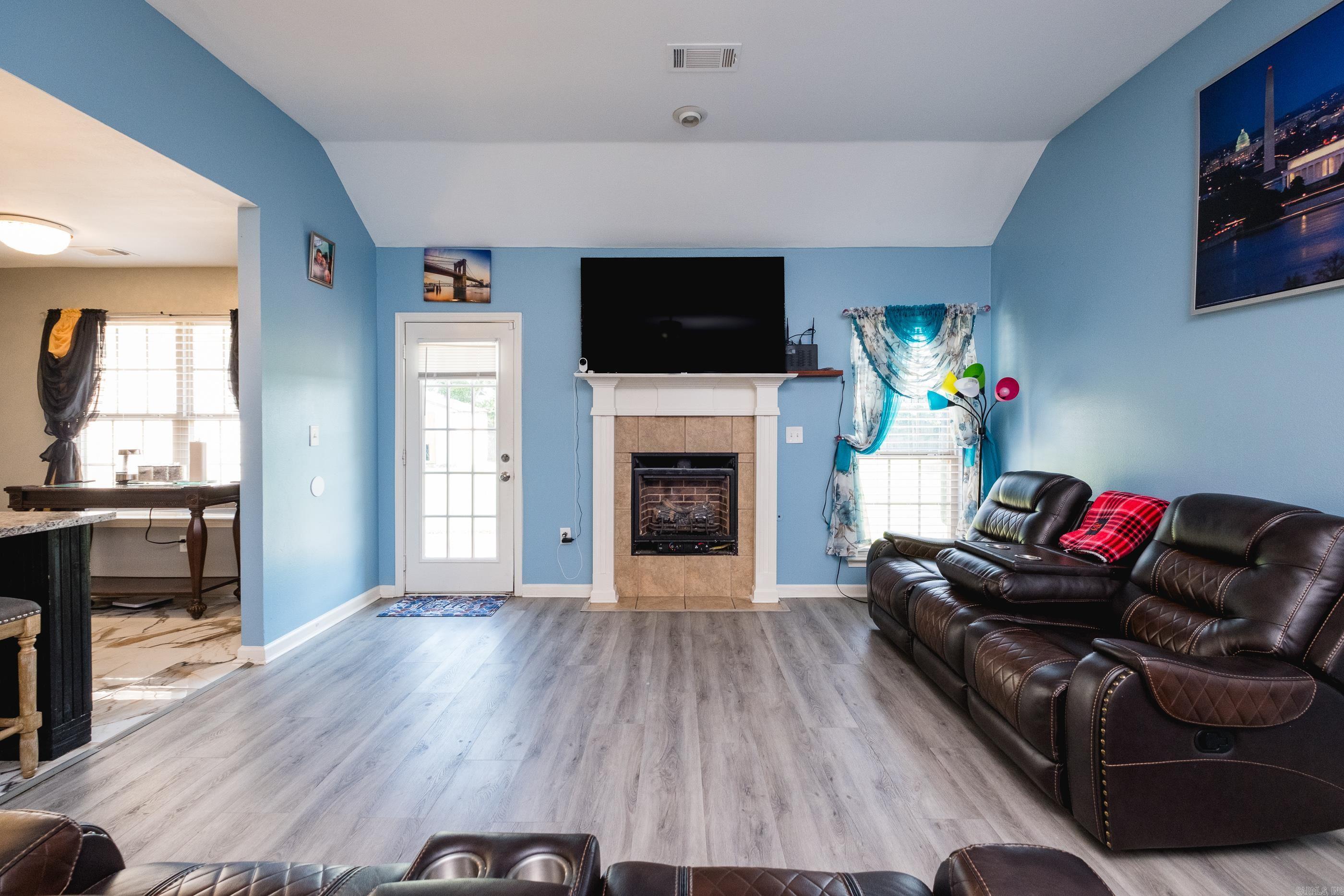 STONE LINKS ADDN - Residential