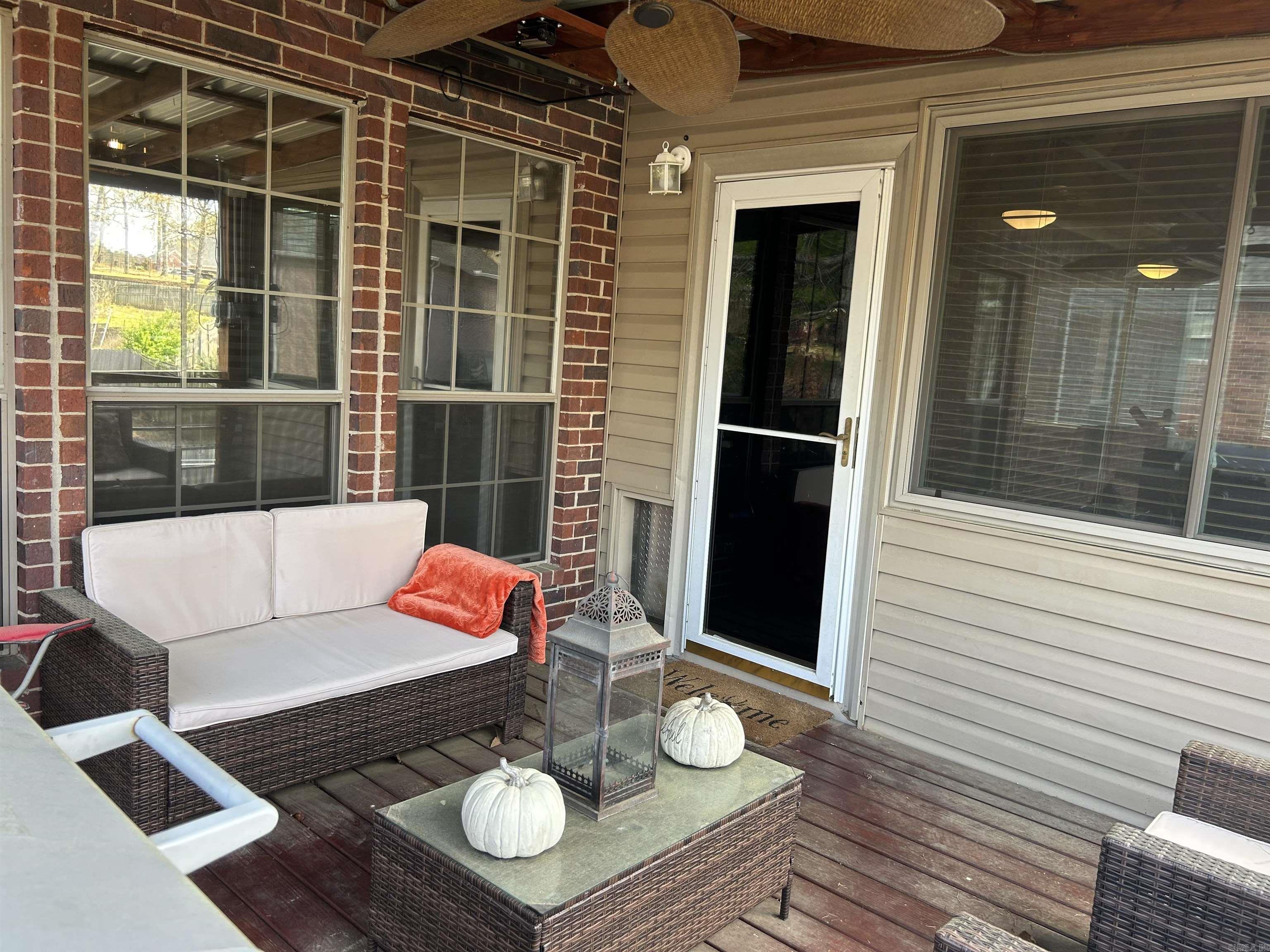 EDGEWATER ADDN - Residential