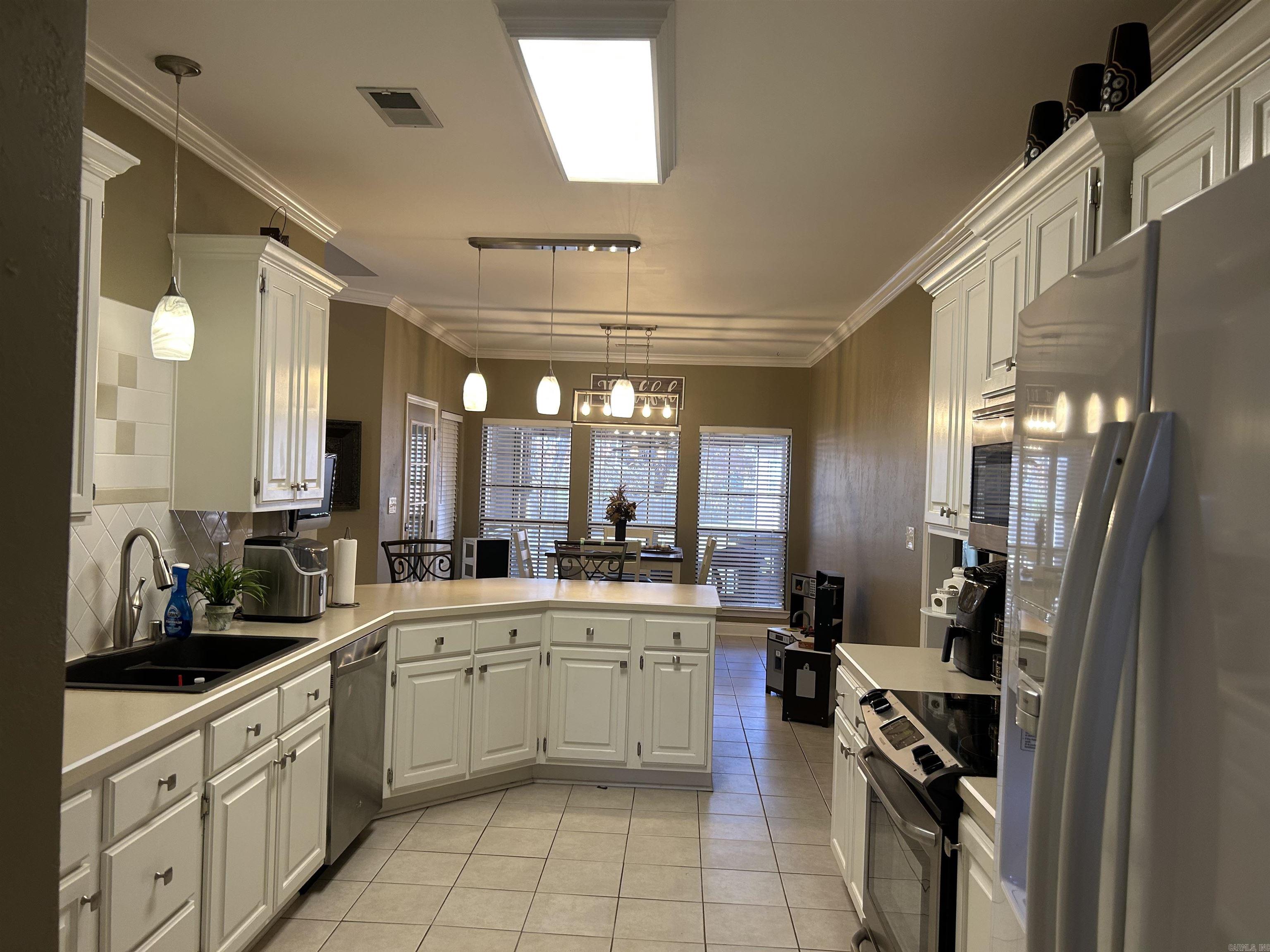 EDGEWATER ADDN - Residential