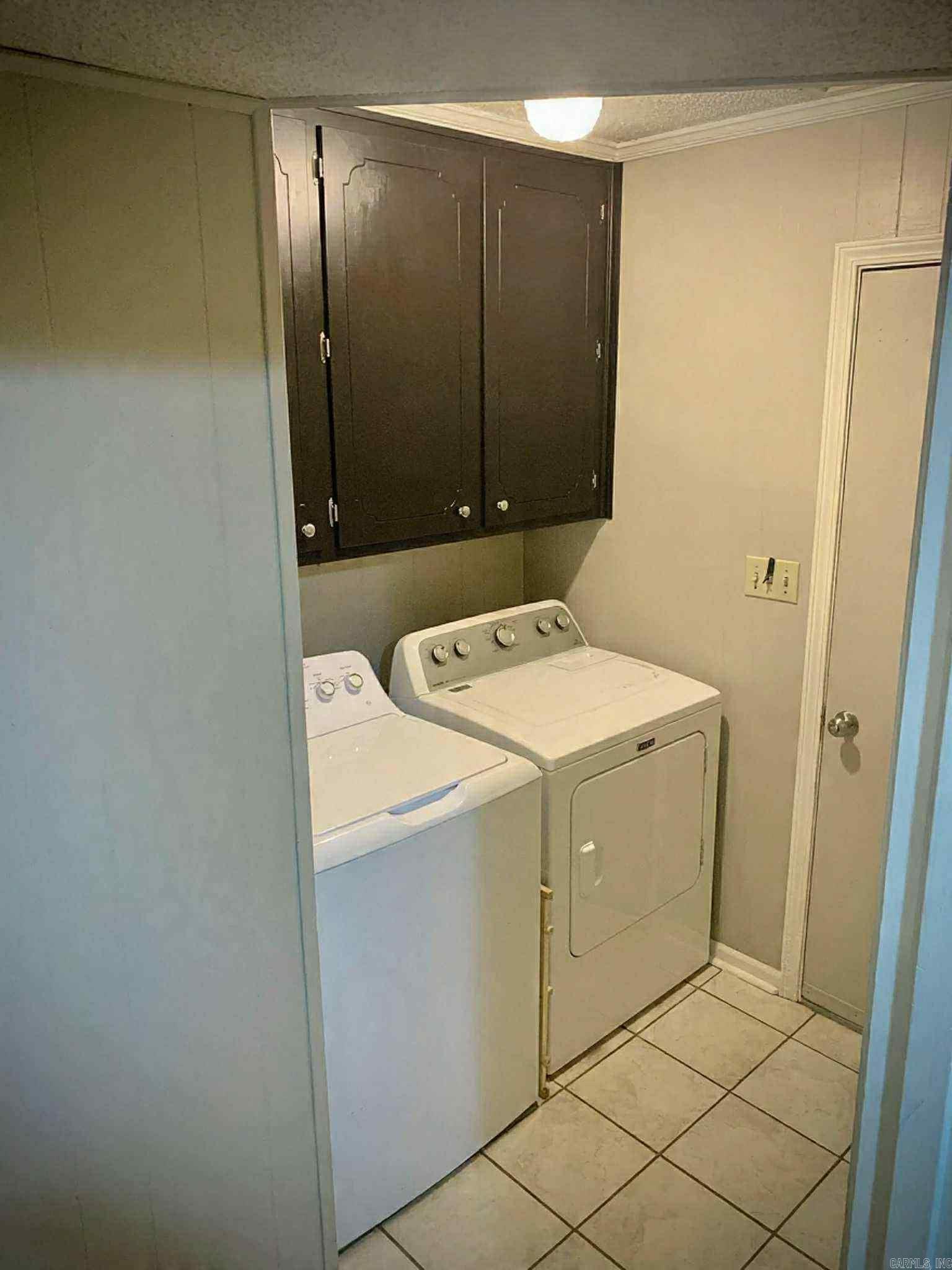 NORTHRIDGE SUBD - Residential