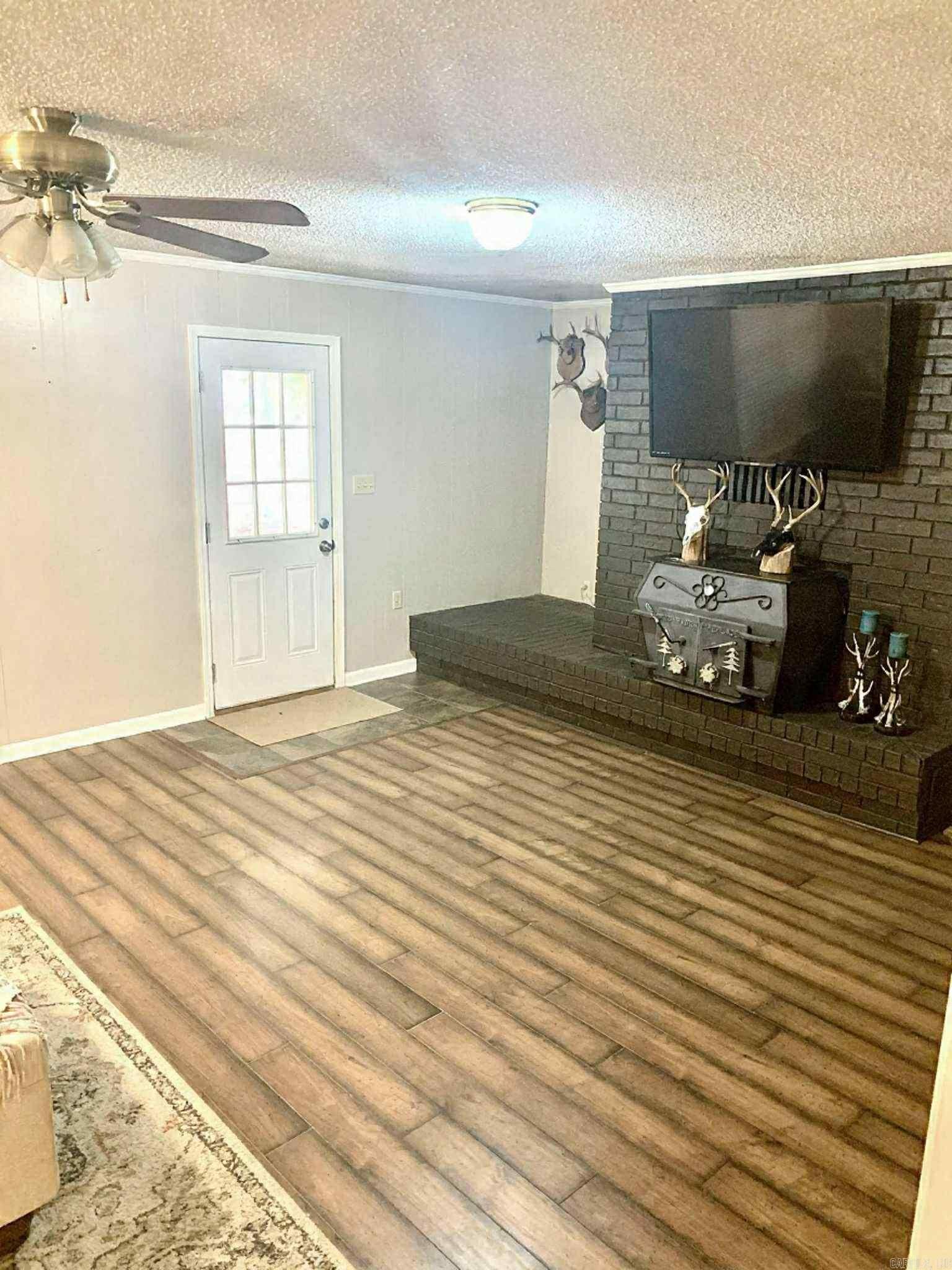 NORTHRIDGE SUBD - Residential