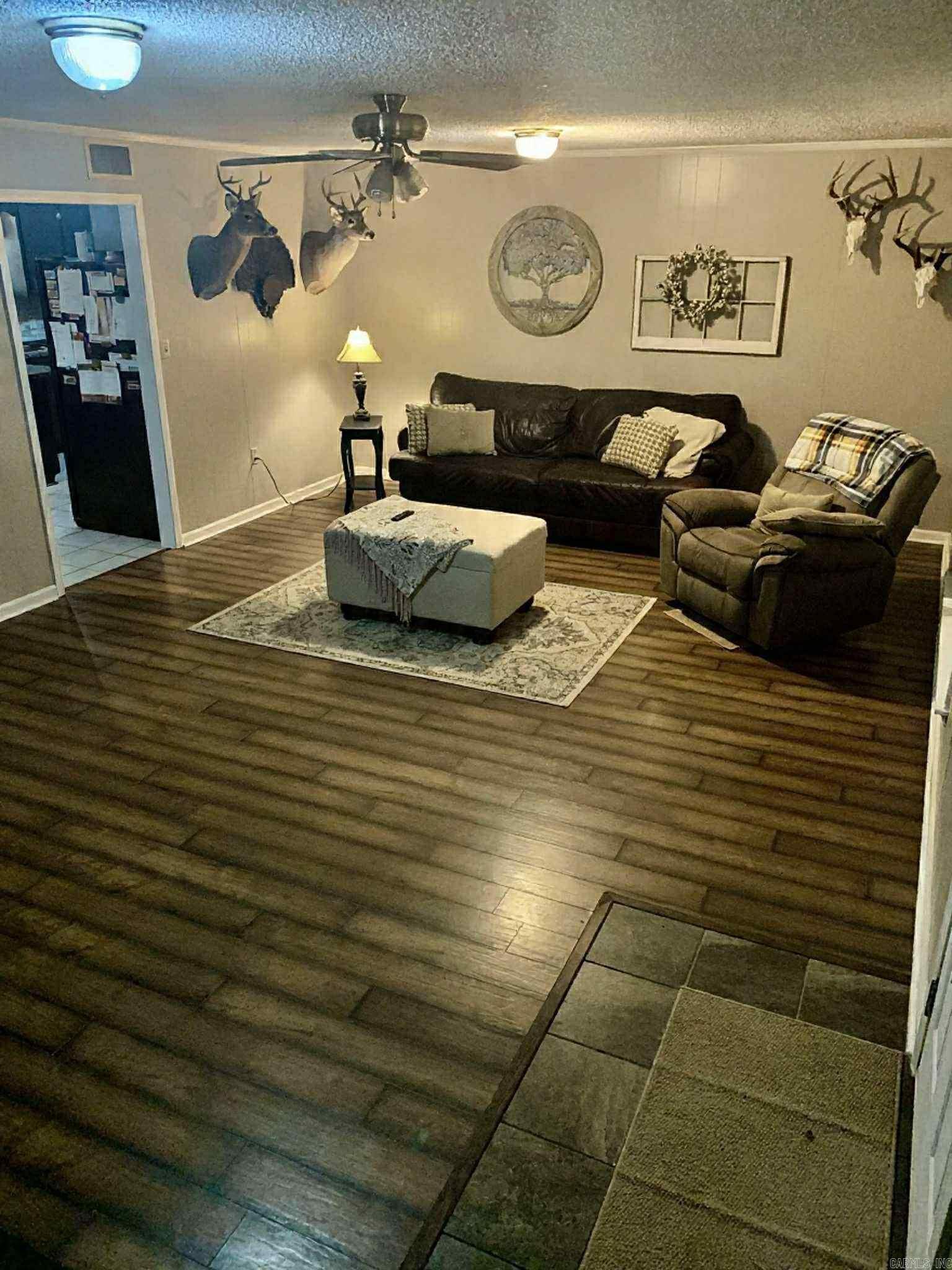 NORTHRIDGE SUBD - Residential