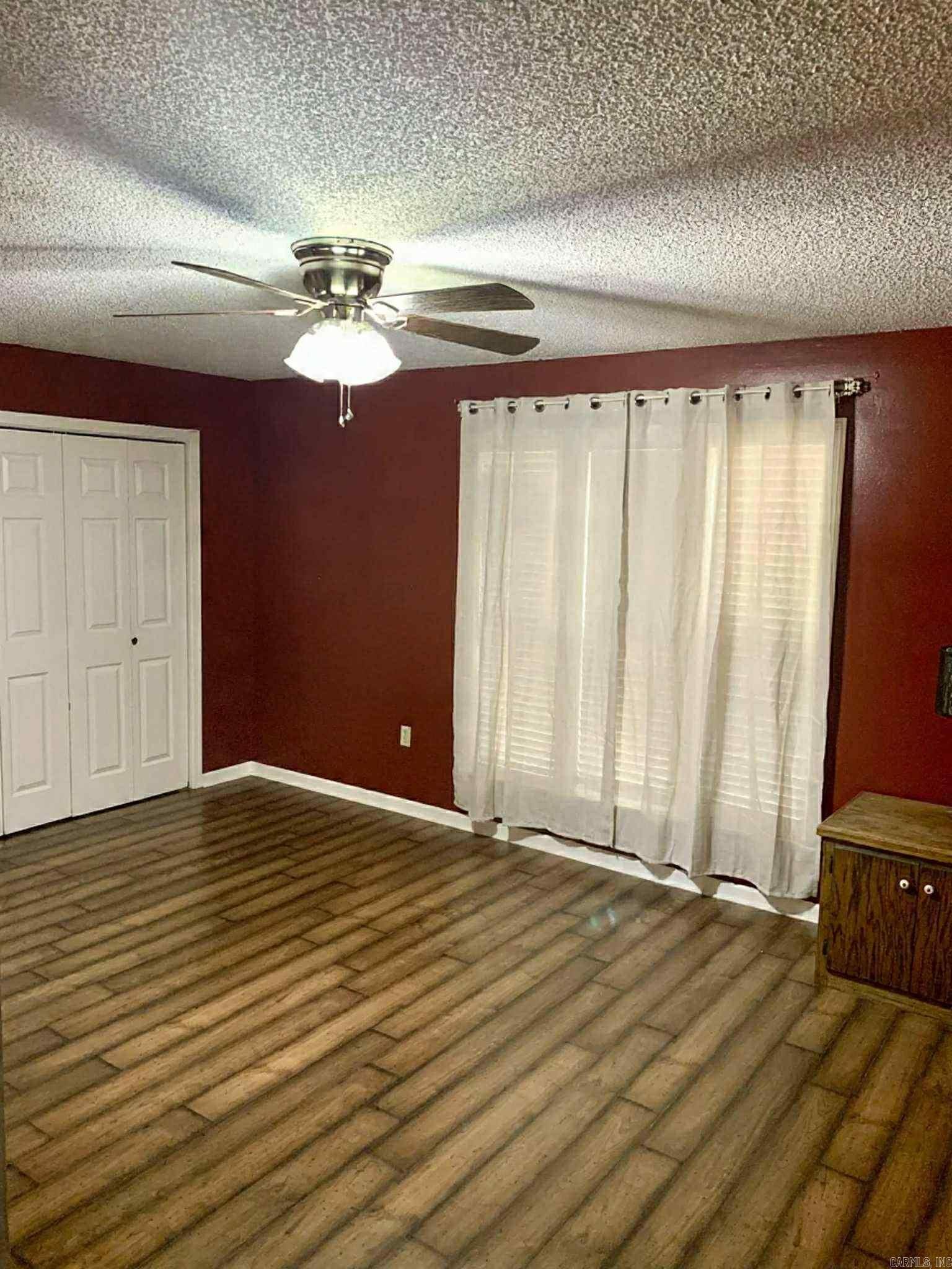 NORTHRIDGE SUBD - Residential