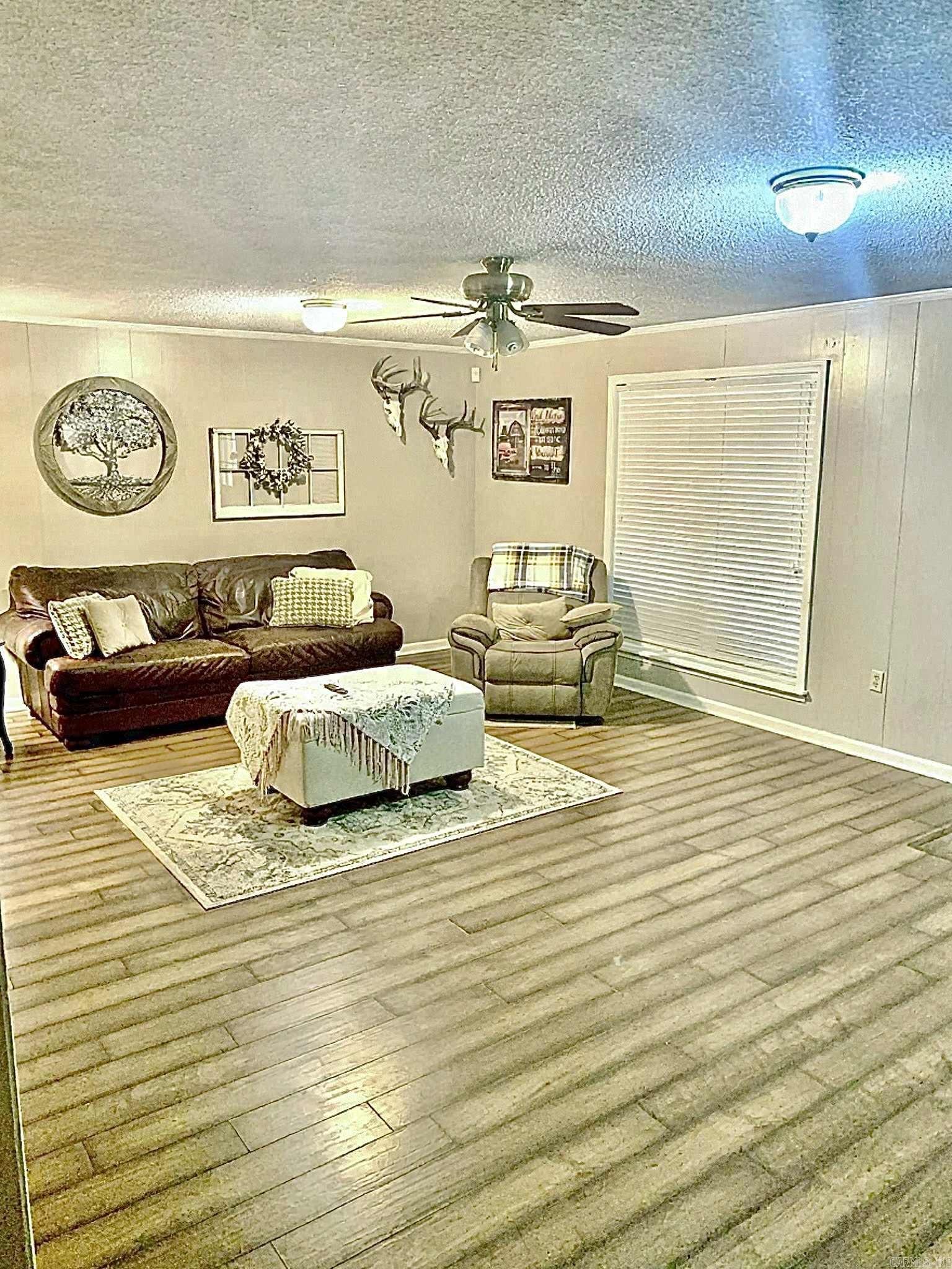 NORTHRIDGE SUBD - Residential