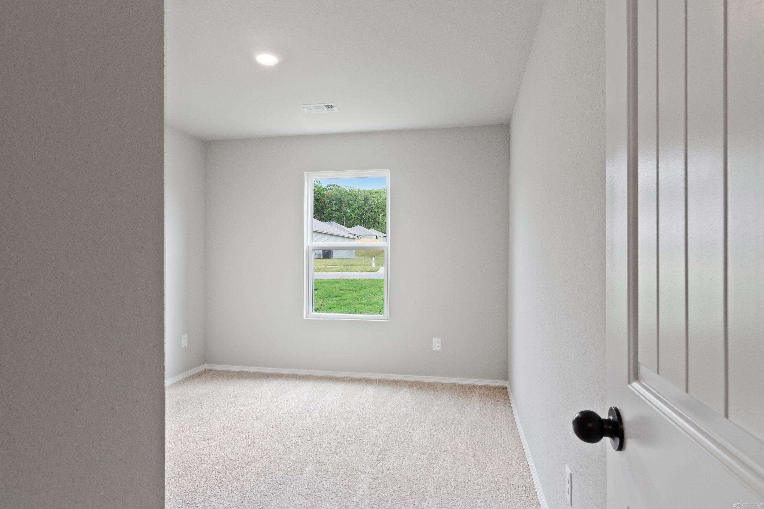 HILLDALE CROSSING - Residential