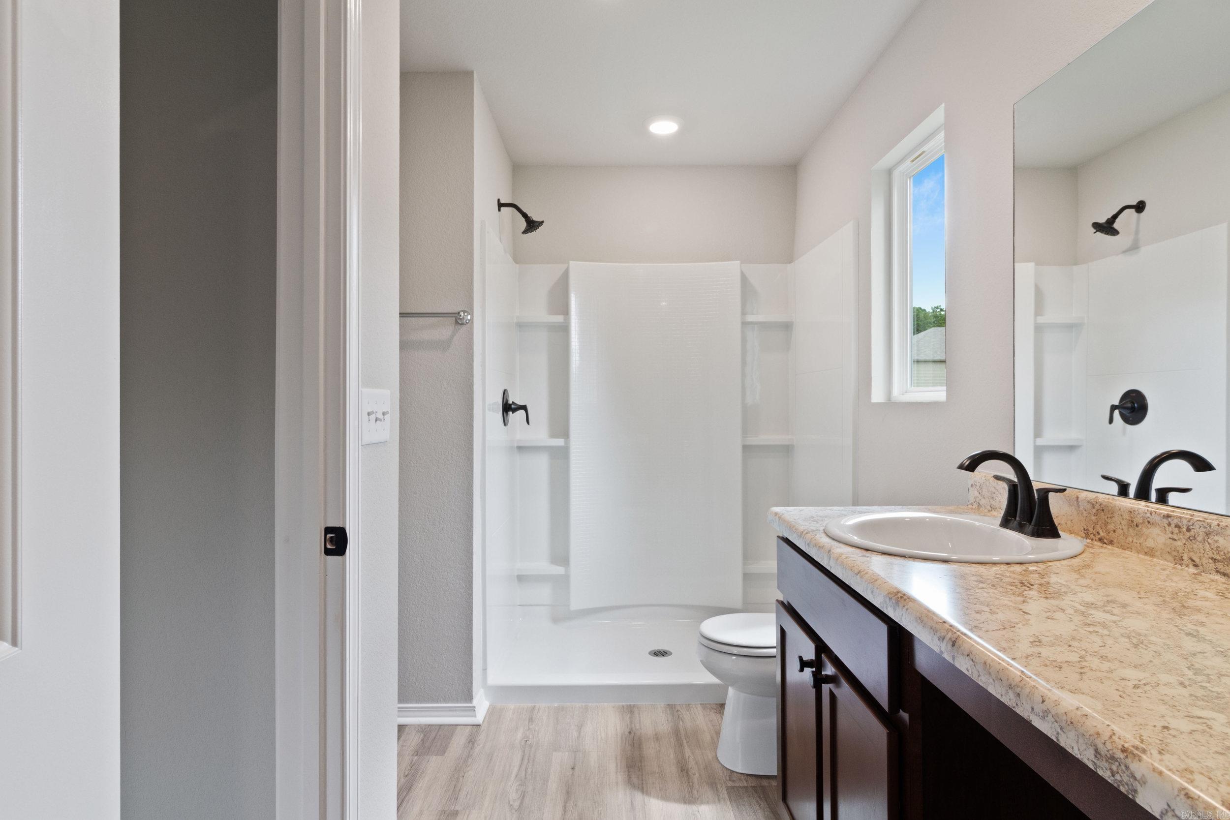 HILLDALE CROSSING - Residential