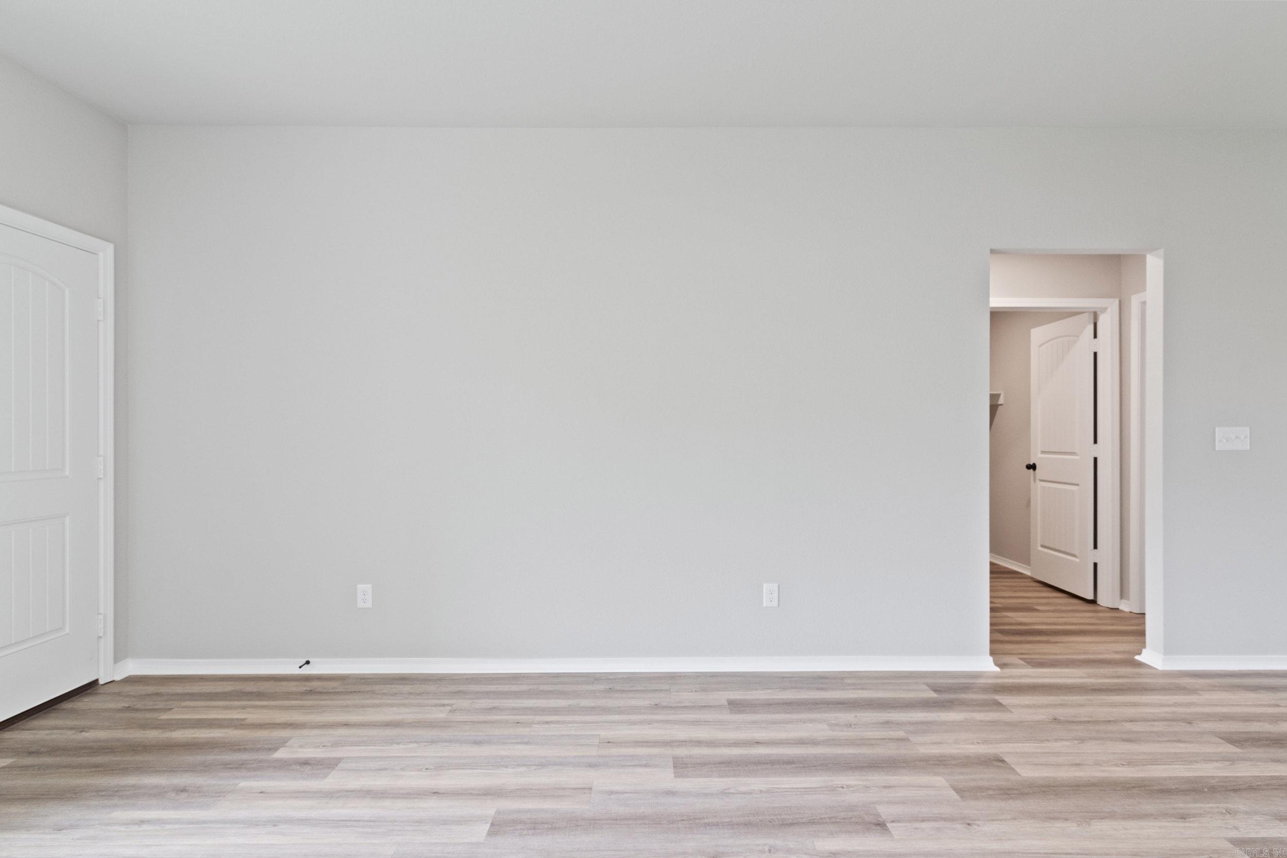 HILLDALE CROSSING - Residential