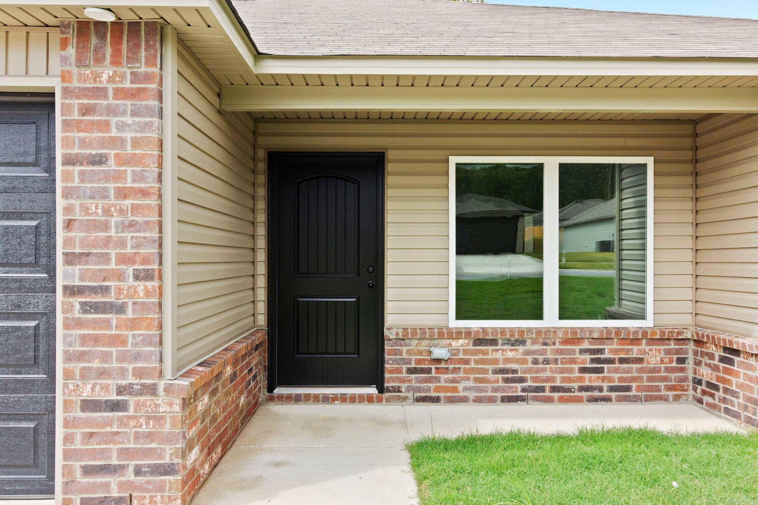 HILLDALE CROSSING - Residential