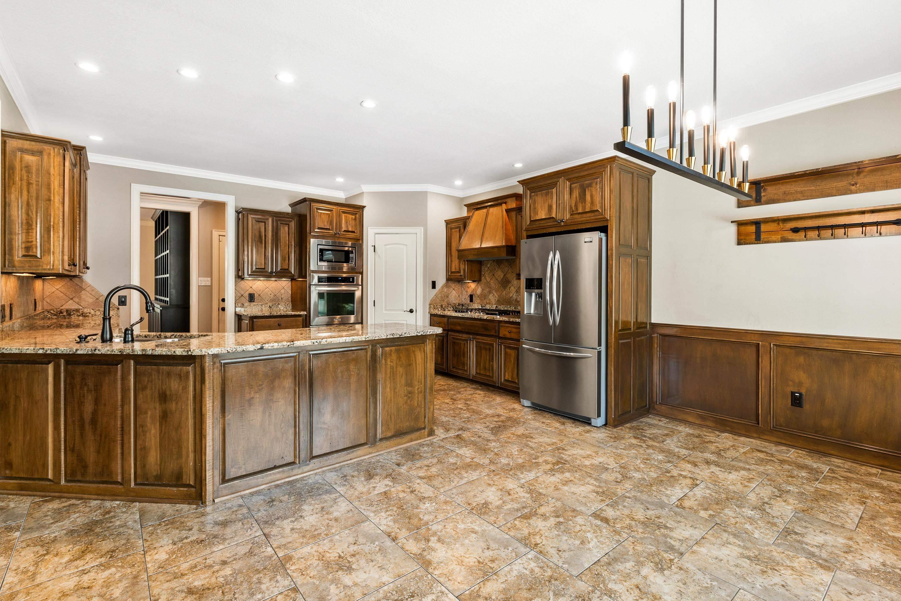 HURRICANE LAKE EST - Residential