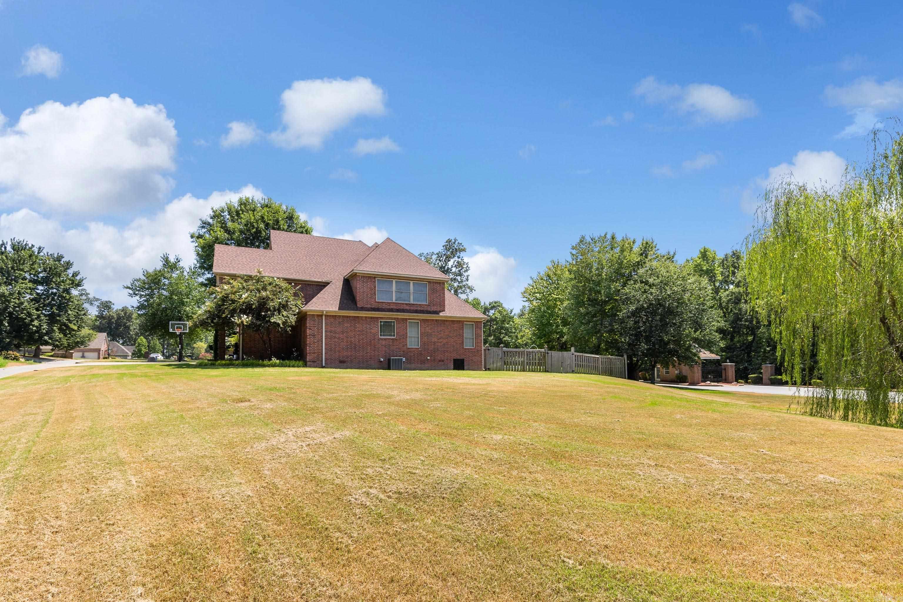 HURRICANE LAKE EST - Residential