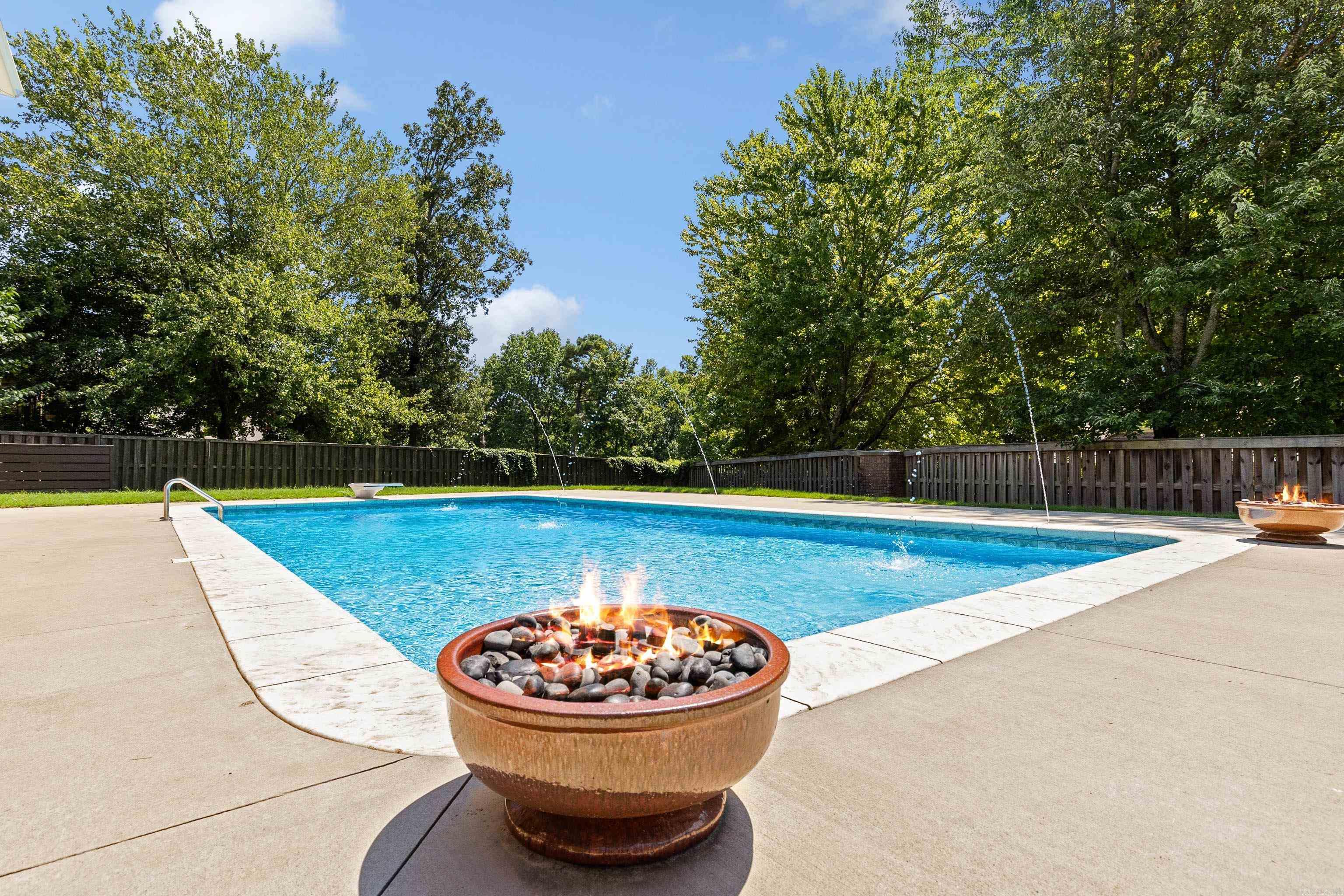 HURRICANE LAKE EST - Residential