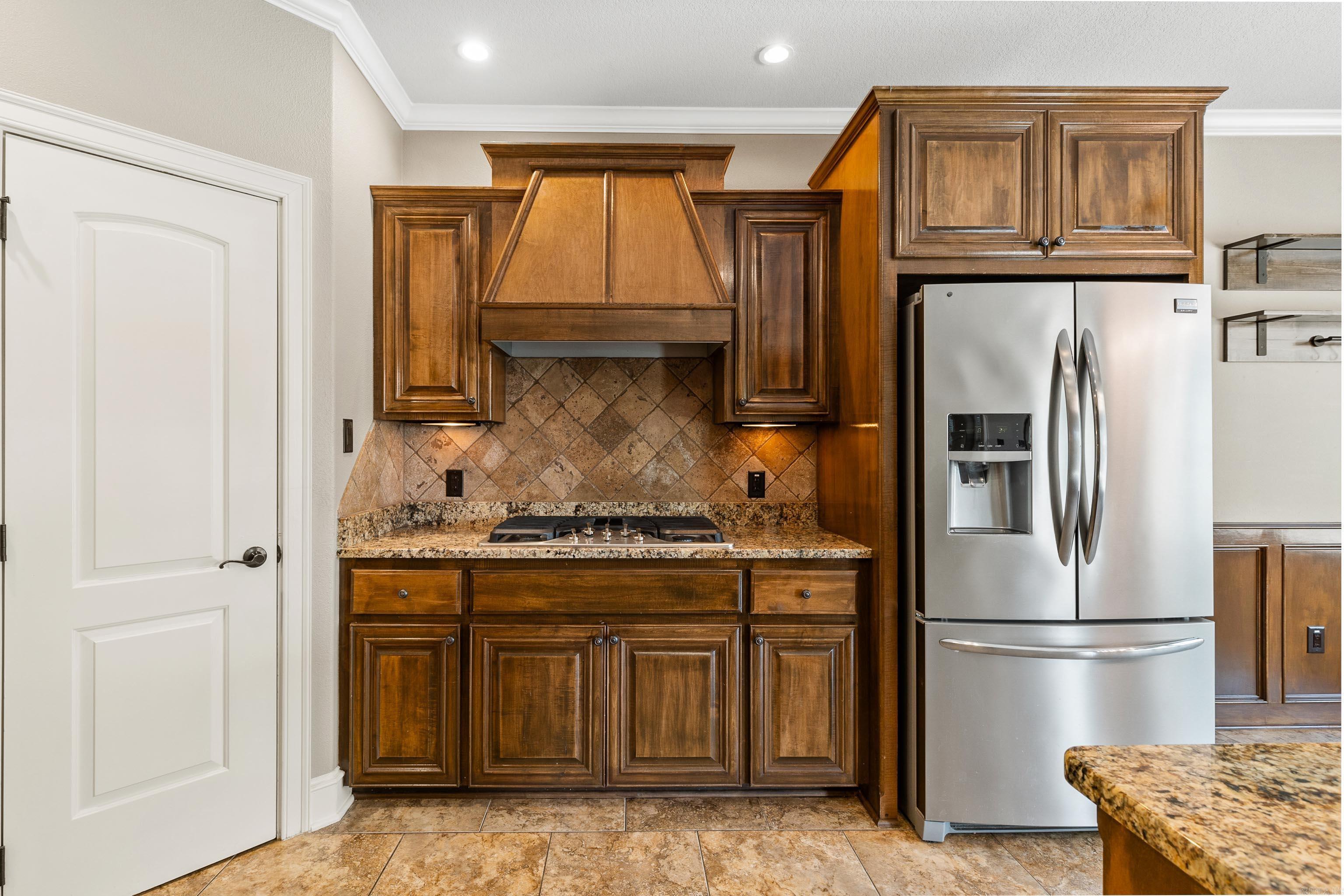 HURRICANE LAKE EST - Residential