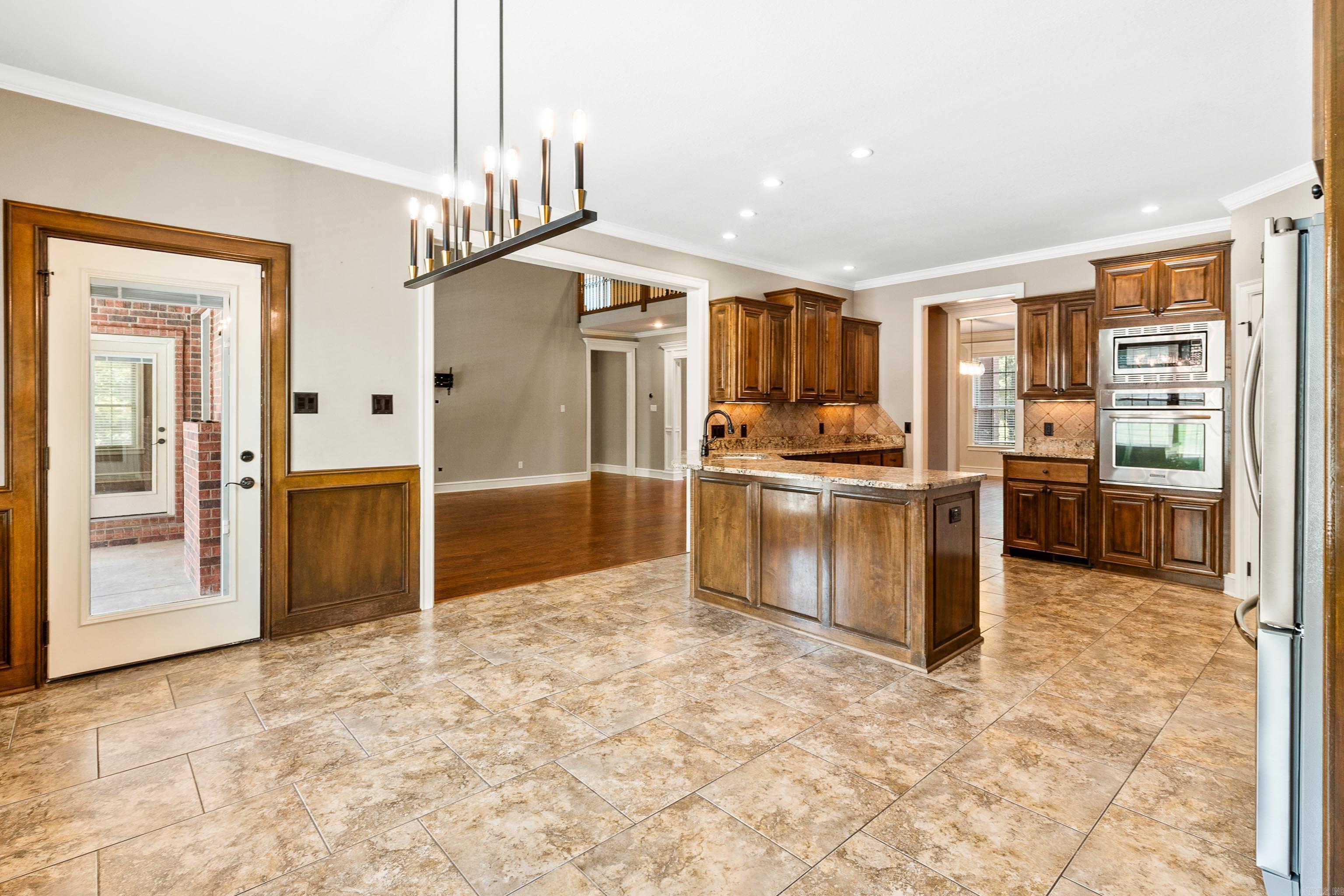 HURRICANE LAKE EST - Residential