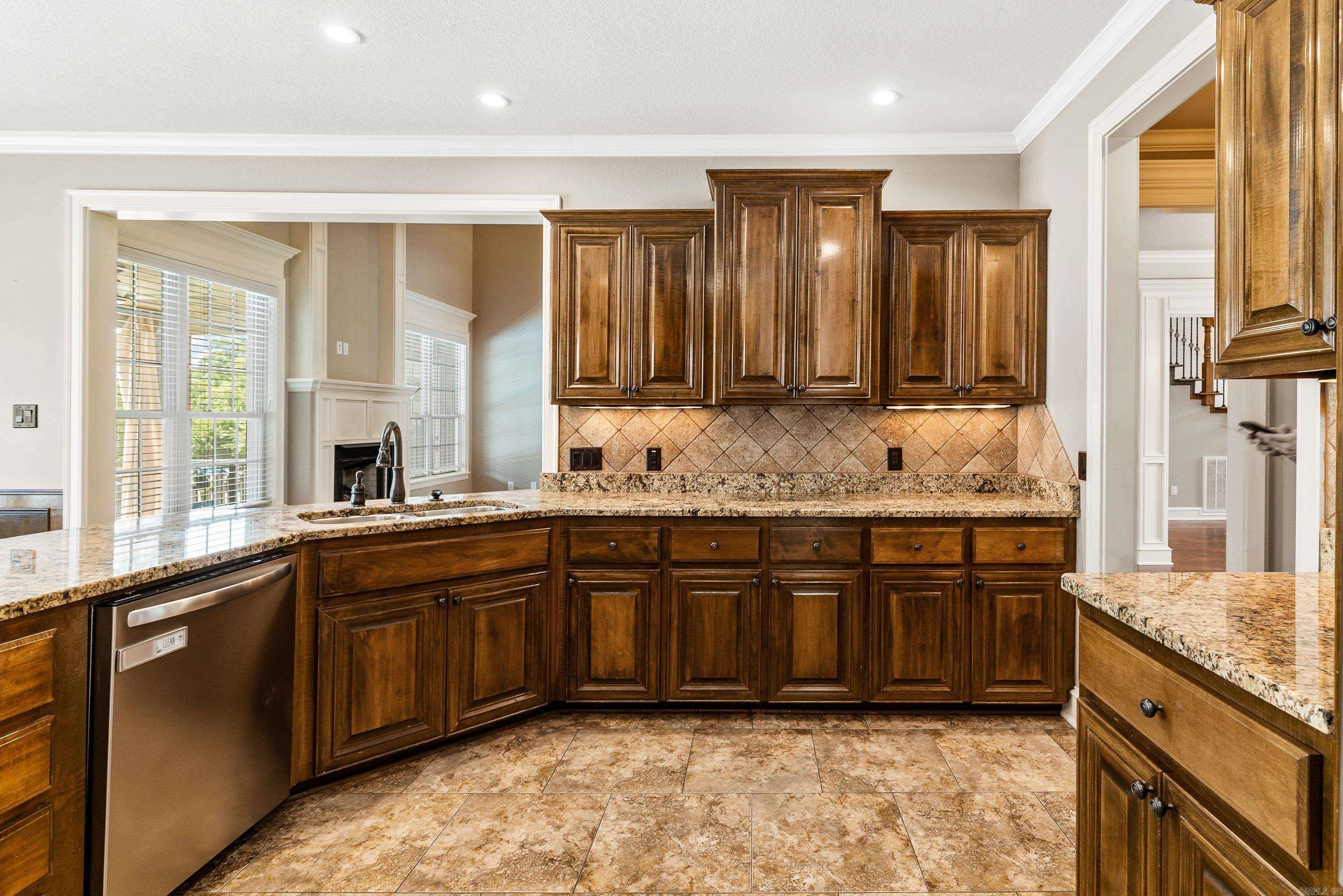 HURRICANE LAKE EST - Residential