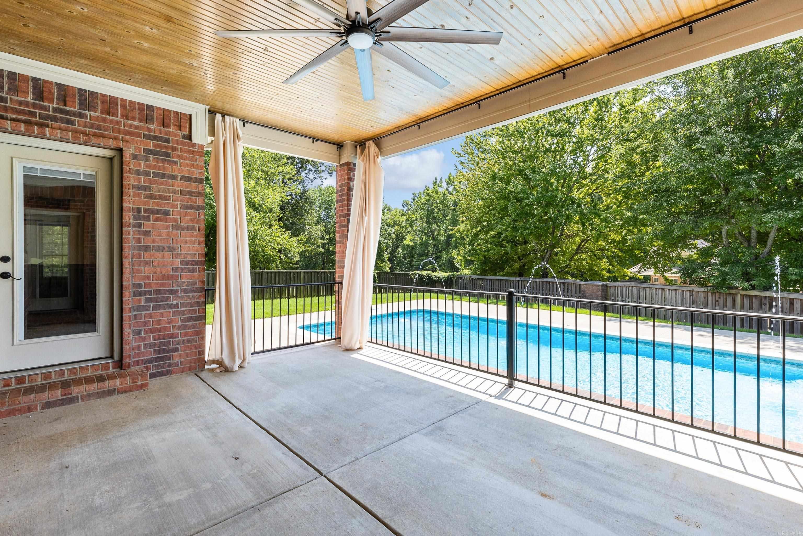 HURRICANE LAKE EST - Residential