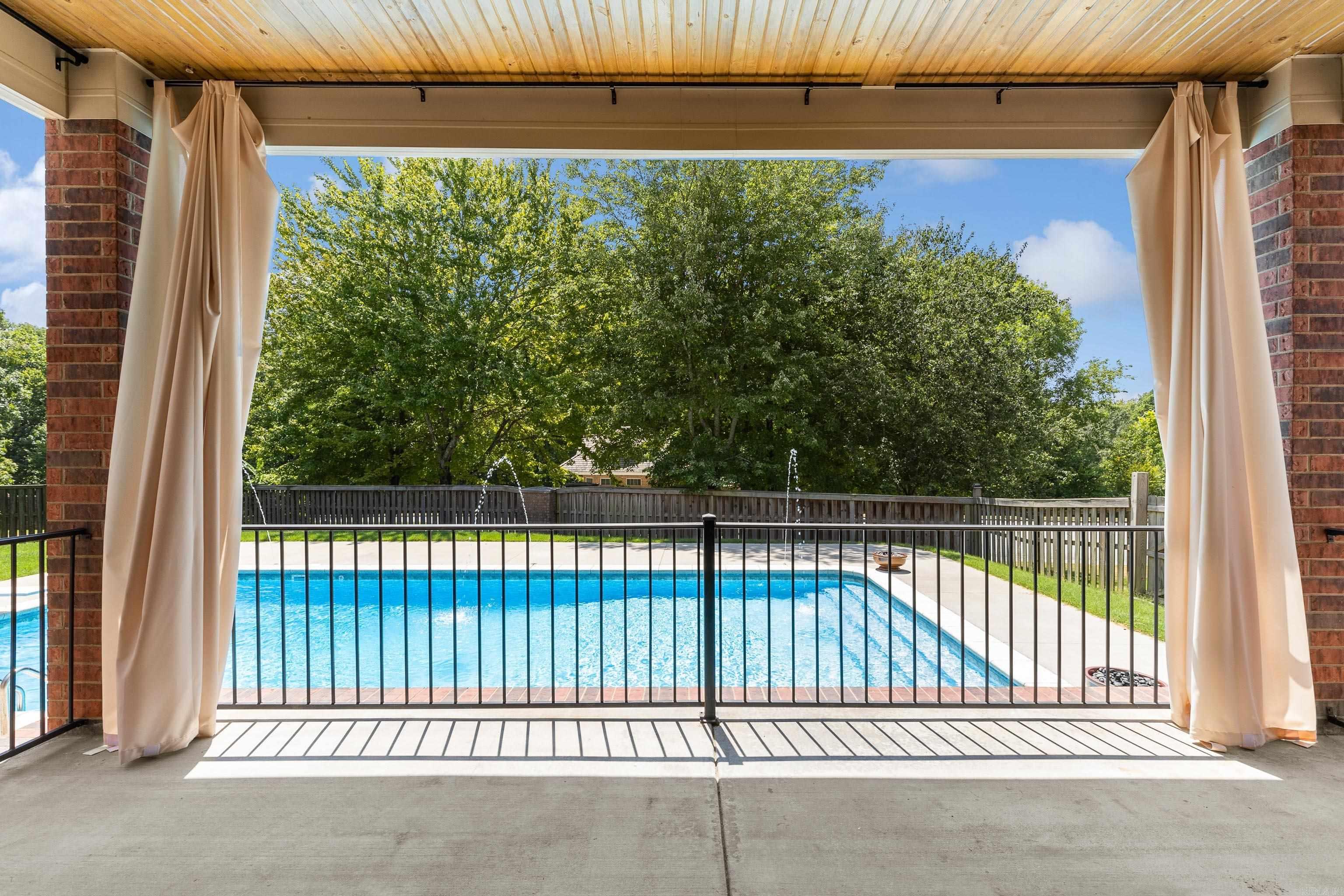 HURRICANE LAKE EST - Residential