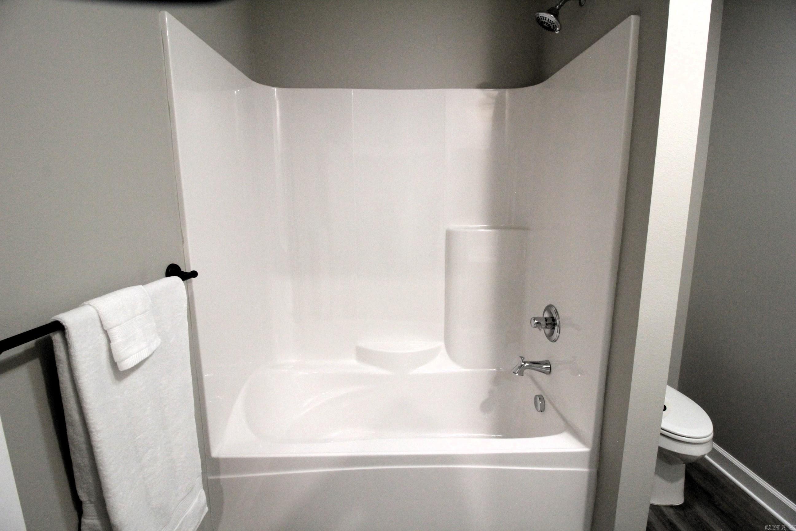 KNOTTING HILL PH1 - Residential