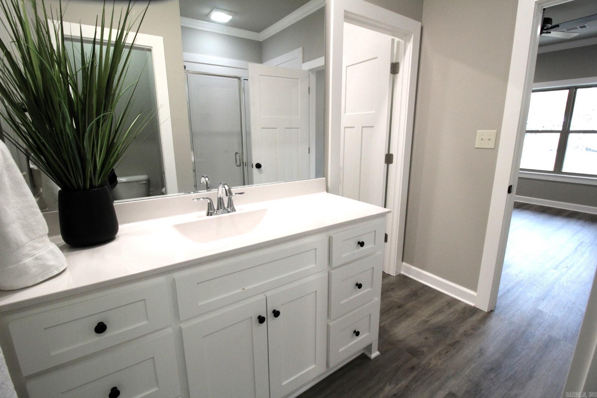 KNOTTING HILL PH1 - Residential