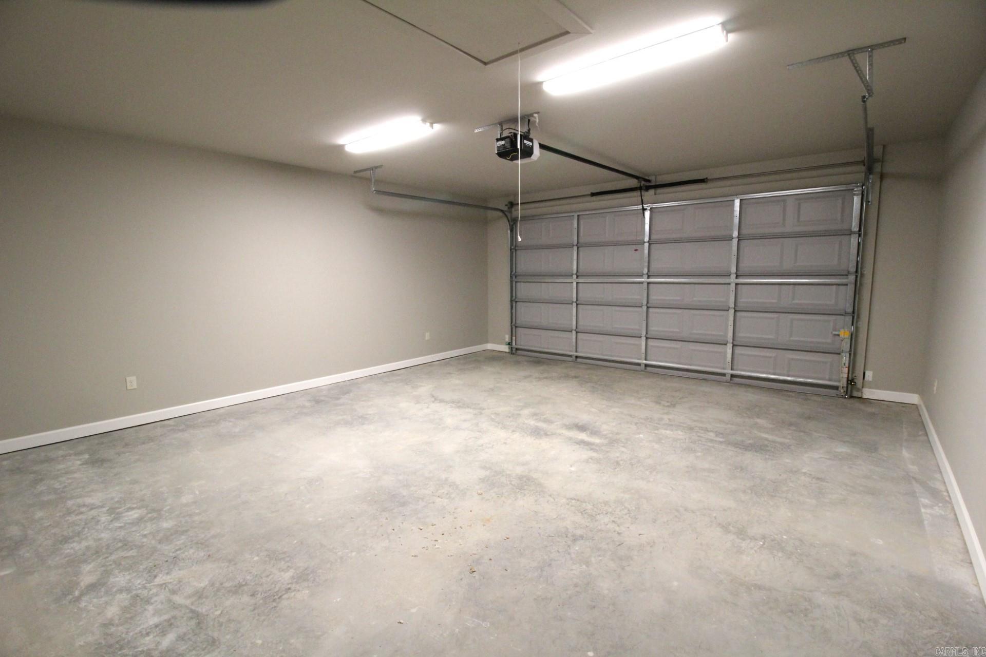 KNOTTING HILL PH1 - Residential