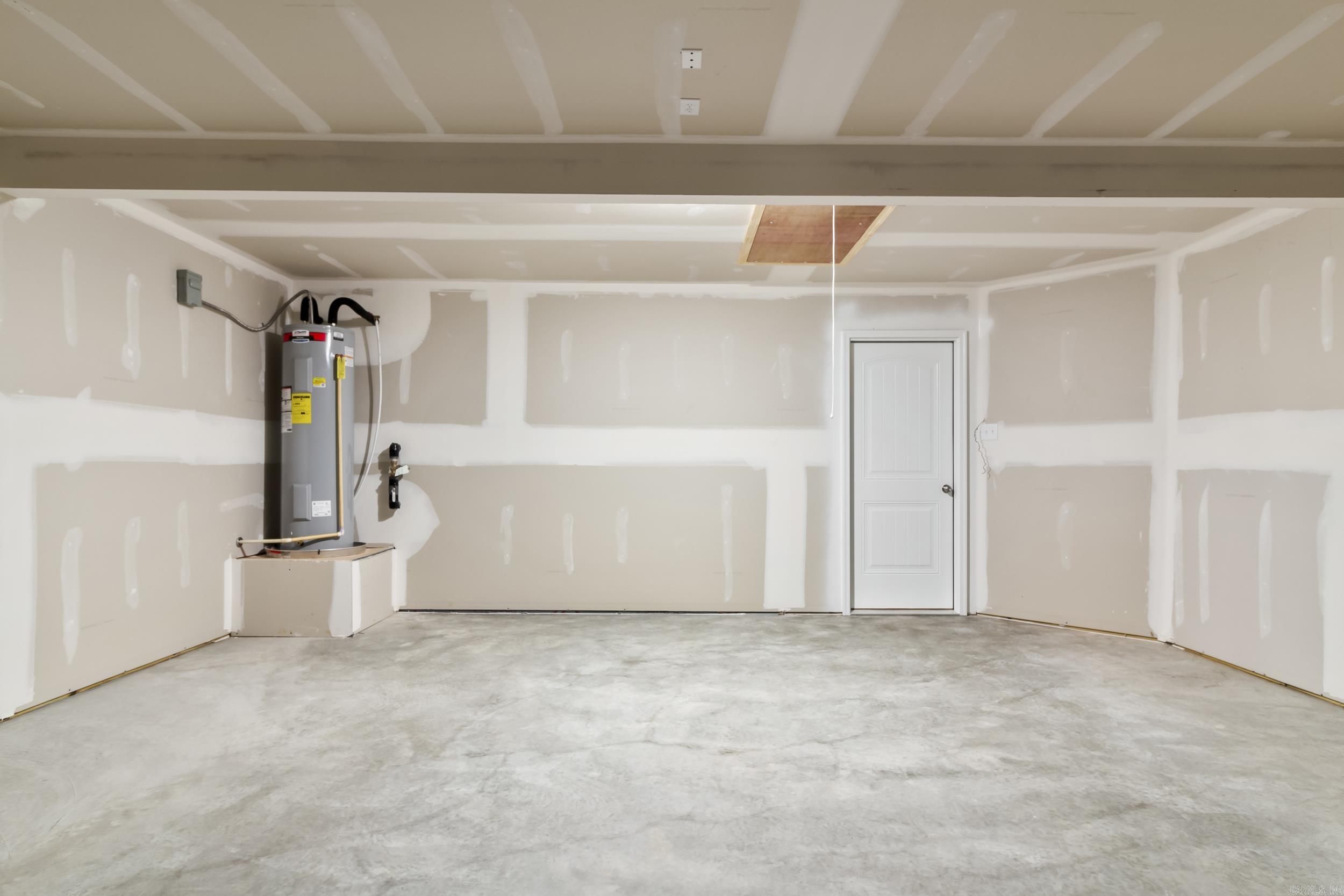 COUNTRY CLUB OF ARK THE - Residential