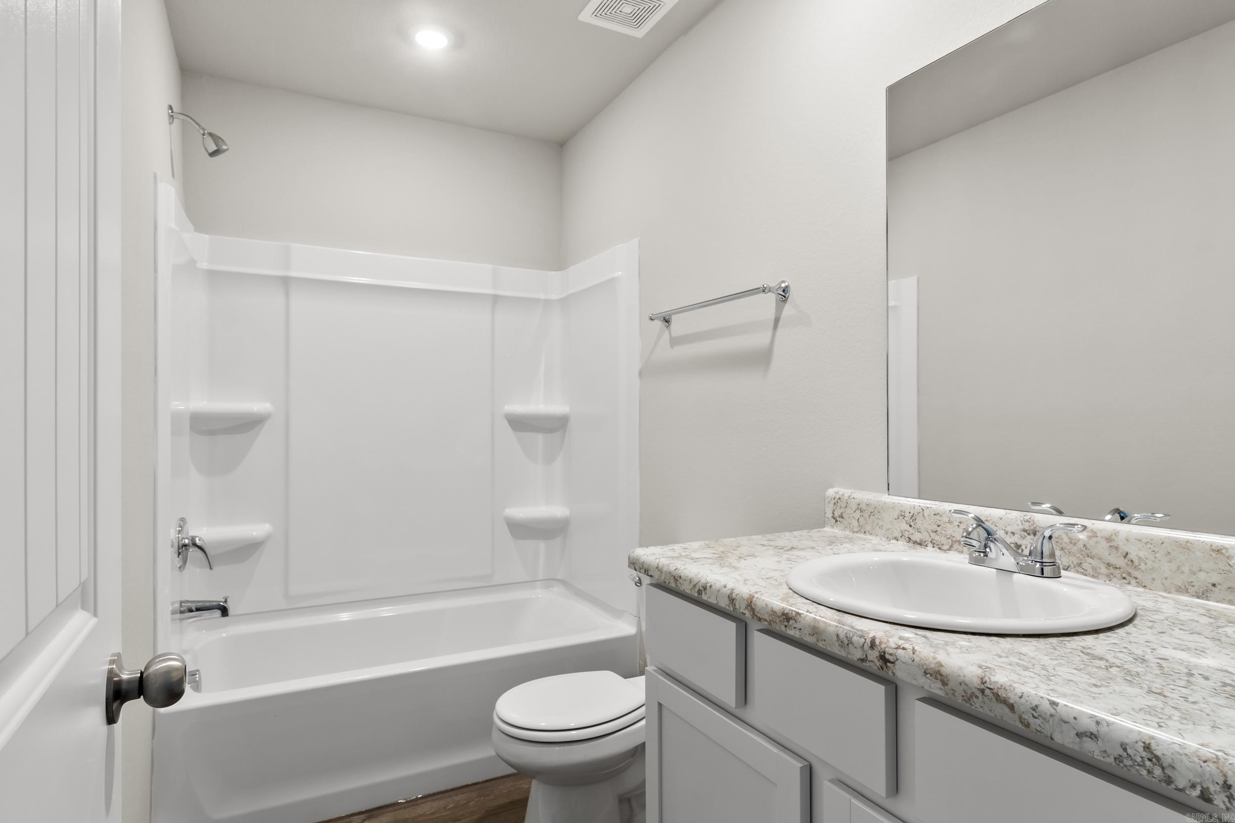 COUNTRY CLUB OF ARK THE - Residential