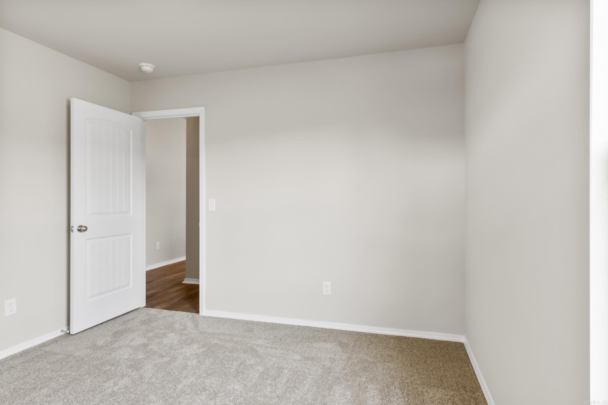 COUNTRY CLUB OF ARK THE - Residential