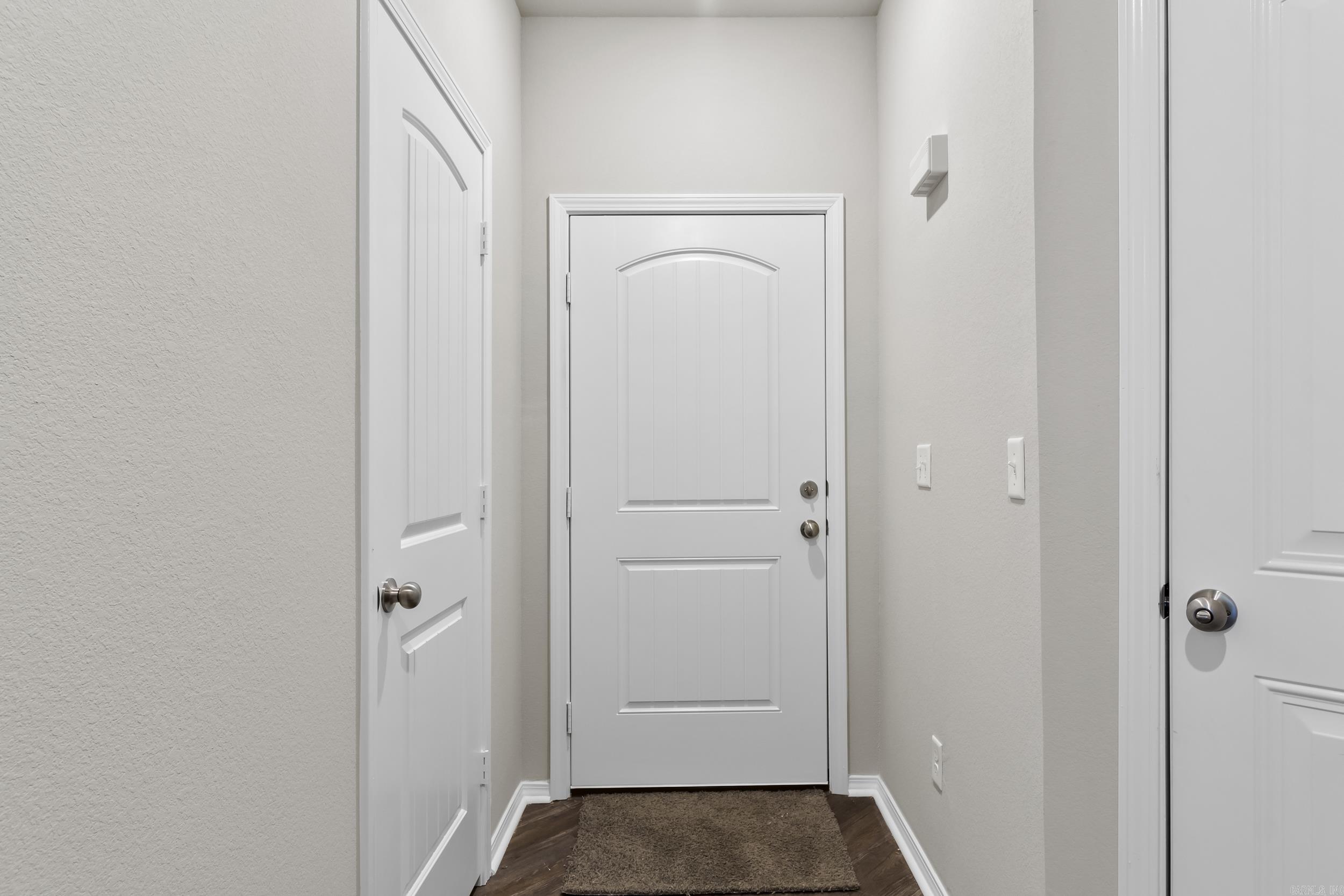 COUNTRY CLUB OF ARK THE - Residential