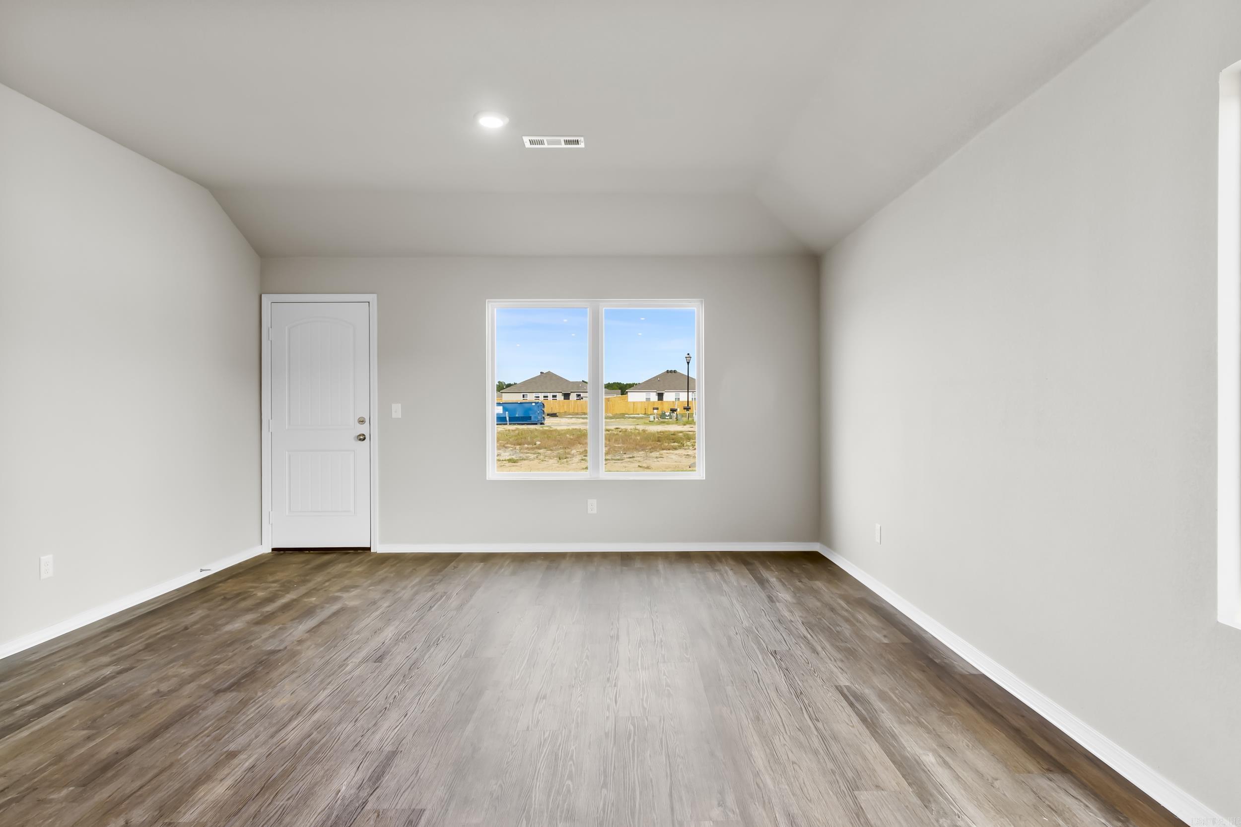 COUNTRY CLUB OF ARK THE - Residential