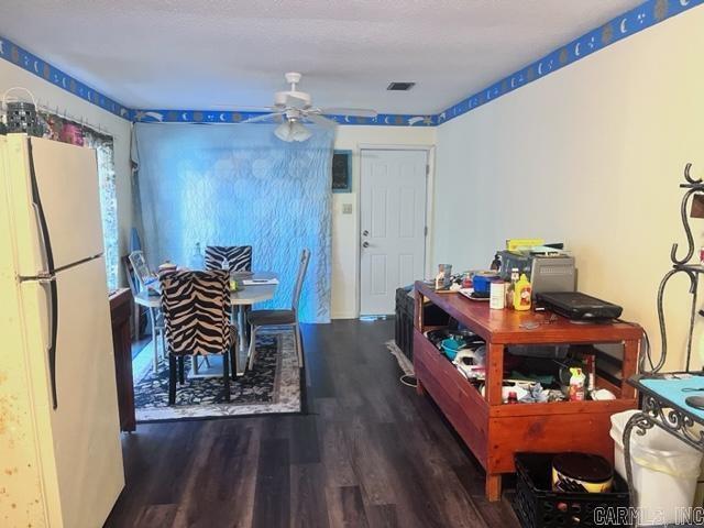 WEST WE GO ESTATES - Residential