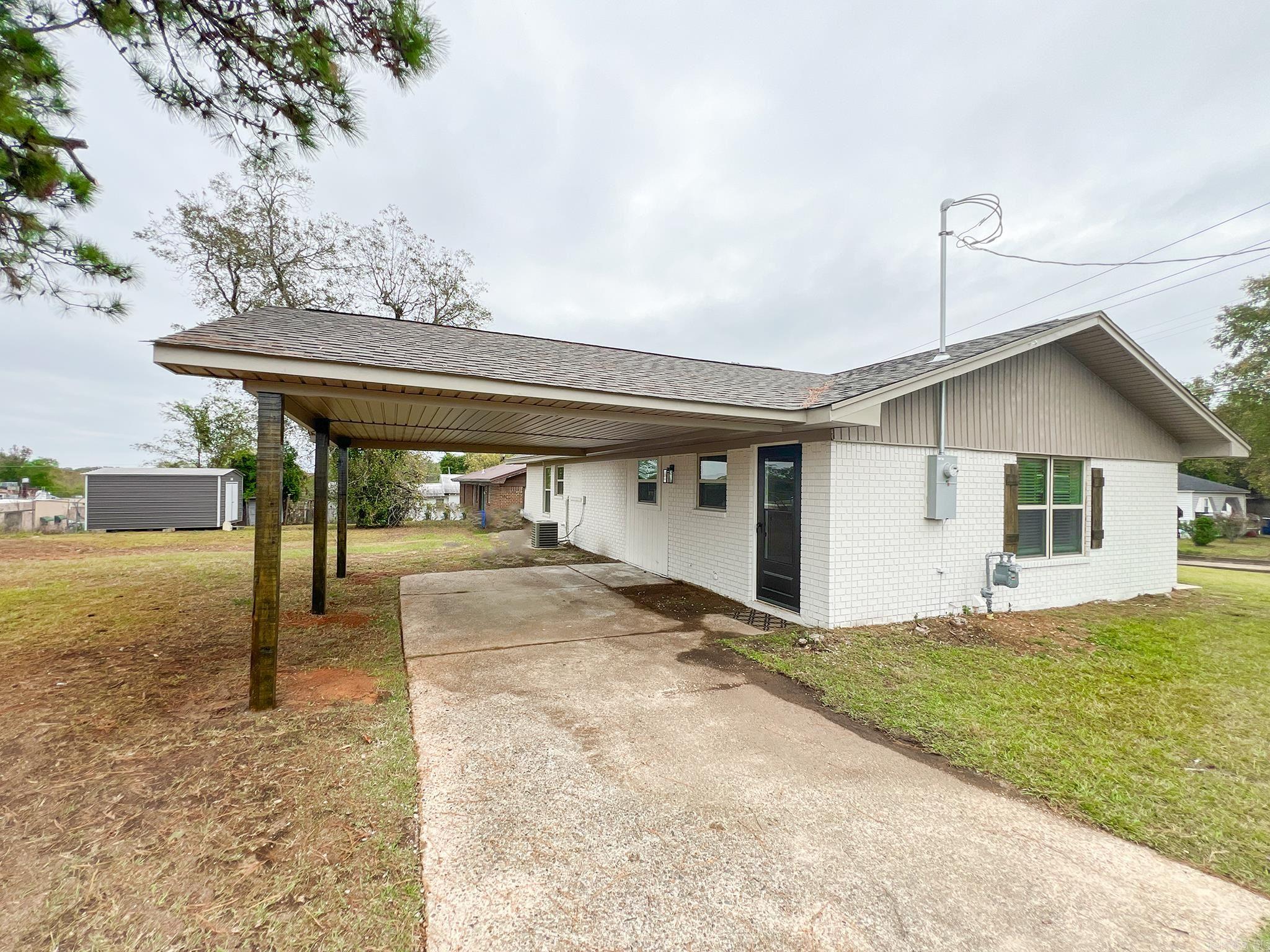 EAST HILL ADD'N - Residential