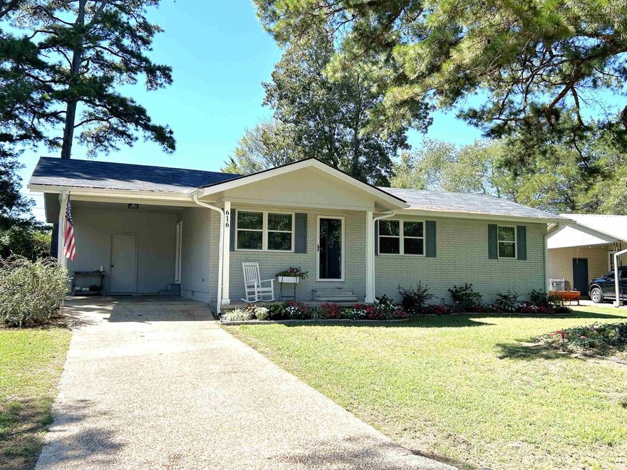 Remodeled home in the heart of Heber Springs! This stunning renovated all-brick residence is designed for modern living and timeless comfort. Nestled at the quiet end of the cul-de-sac, this property offers peace and privacy in a serene setting but still inside the city limits. Step inside to discover a bright, open interior illuminated by energy-efficient LED lighting and enhanced by upgraded windows that flood the space with natural light. The multi-purpose kitchen is a chef’s delight, featuring a professional-grade vent hood and smooth top stove, custom countertops, and lots of high-end updates. Outside, the fenced-in backyard provides a secure oasis for relaxation or entertaining. With countless additional upgrades throughout, this home combines luxury, functionality, and charm—an absolute must-see for your next home. There’s only one like it so don’t delay make your appointment today!